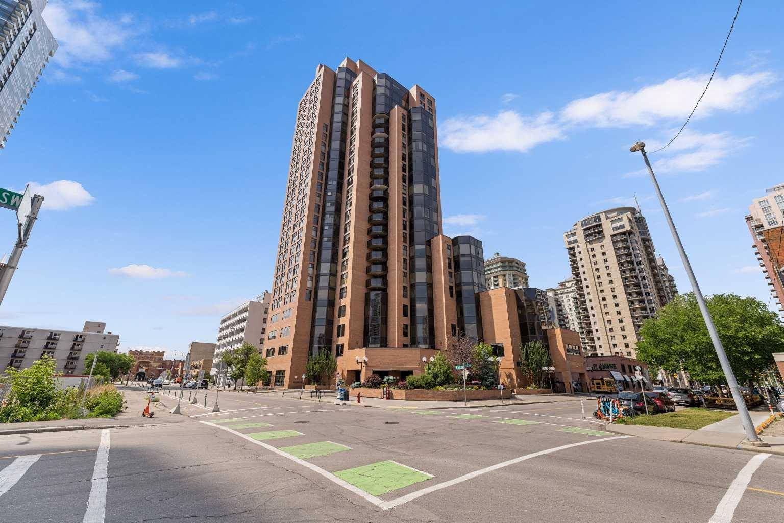 Calgary, AB T2P 3T9,1100 8 AVE SW #604