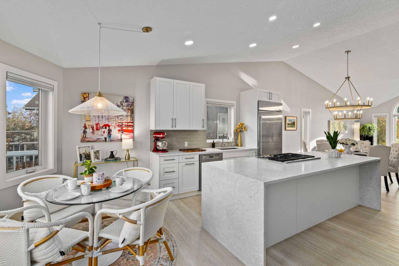 Calgary, AB T2Z 2P2,12 Mckenzie Lake CRES SE