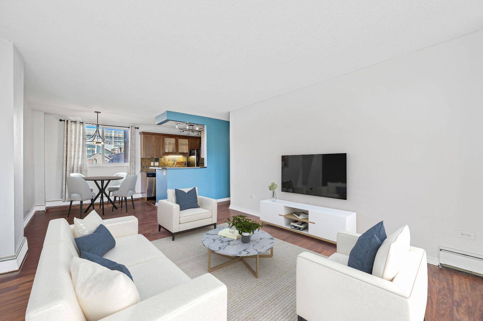 Calgary, AB T3C 0N4,1706 11 AVE SW #303