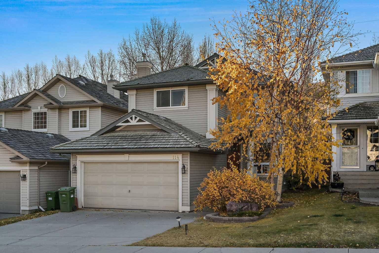 Calgary, AB T3B 5T7,114 Valley Ponds CRES NW