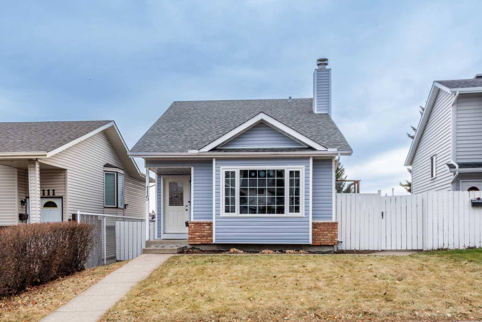 Calgary, AB T2Y 1z4,115 Shawglen WAY SW