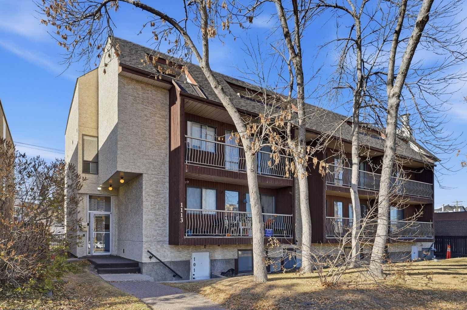 Calgary, AB T3C 1S5,1113 37 ST SW #305