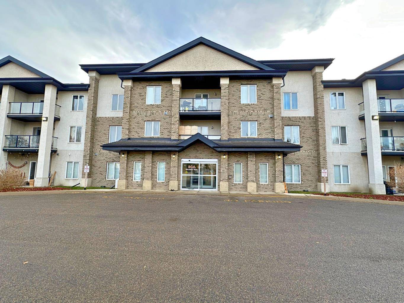 Red Deer, AB T4P 4G7,80A Kelloway CRES #309