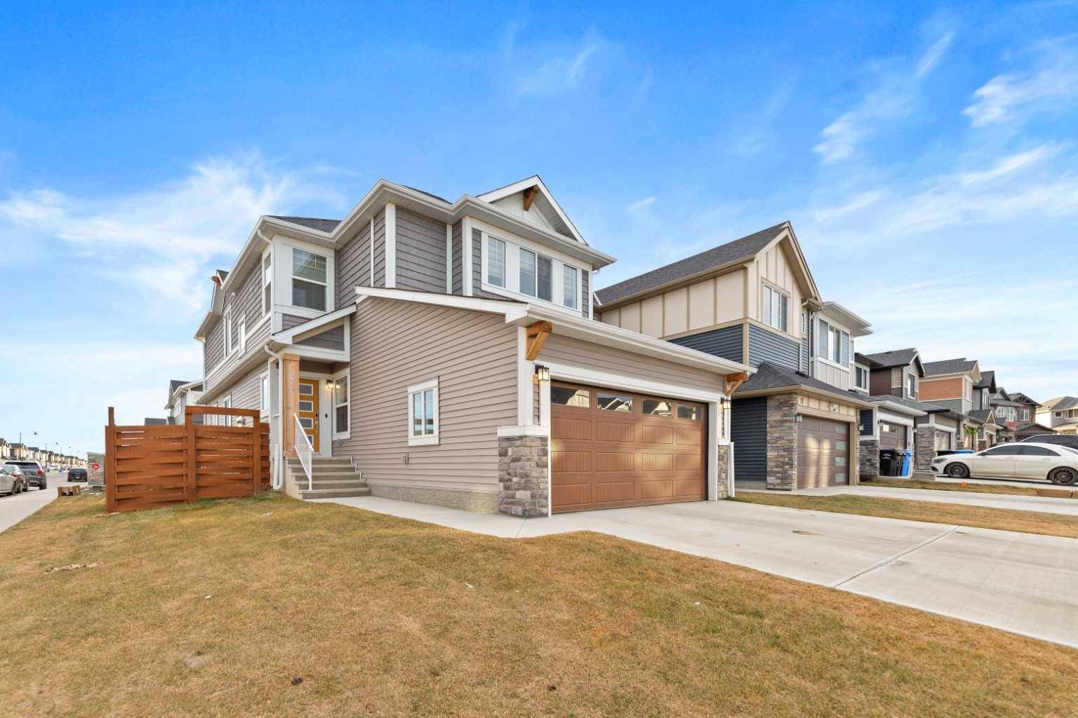 Calgary, AB T3J 5R6,7 Homestead CIR NE