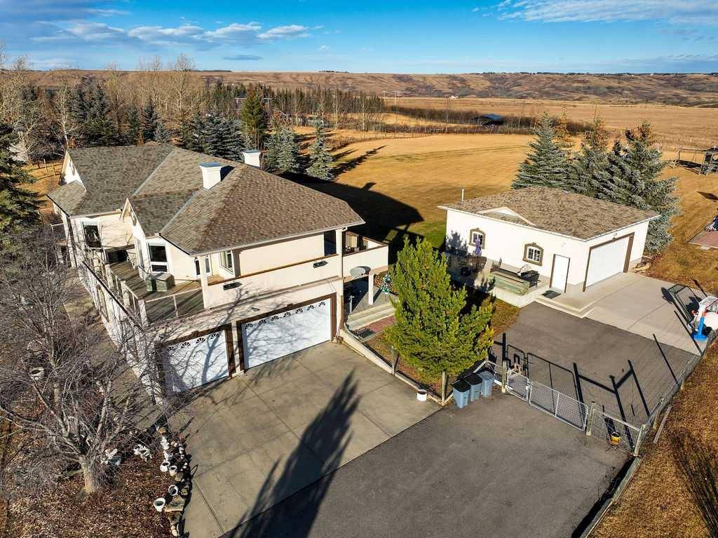 Rural Rocky View County, AB T3Z 1J3,162 Country Lane DR