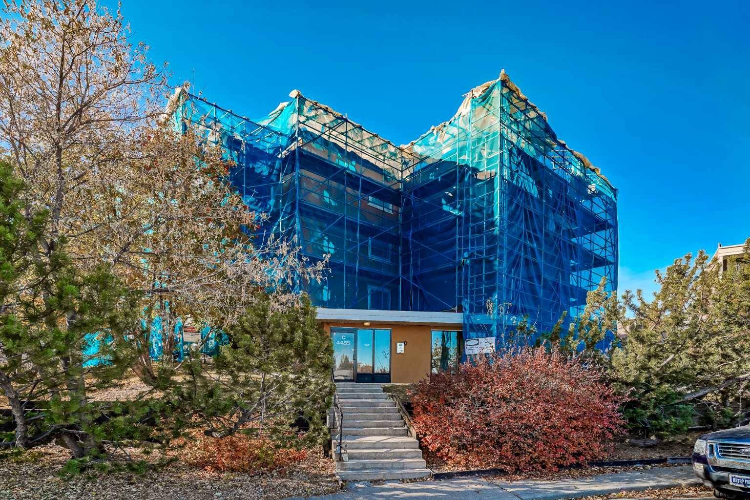 Calgary, AB T2E 6M1,4455C Greenview DR NE #105