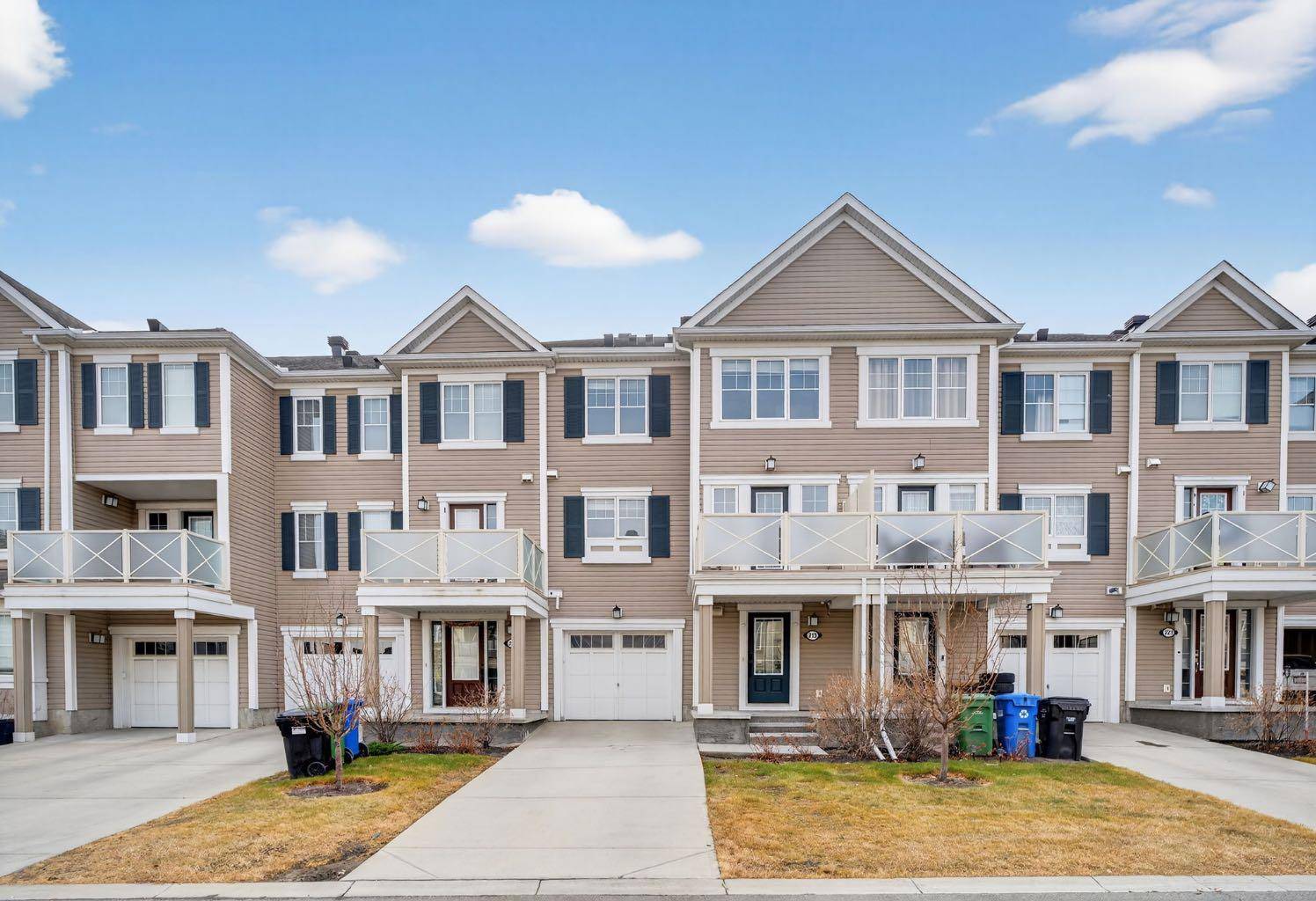 Calgary, AB T3N 0P9,213 Cityscape LN NE