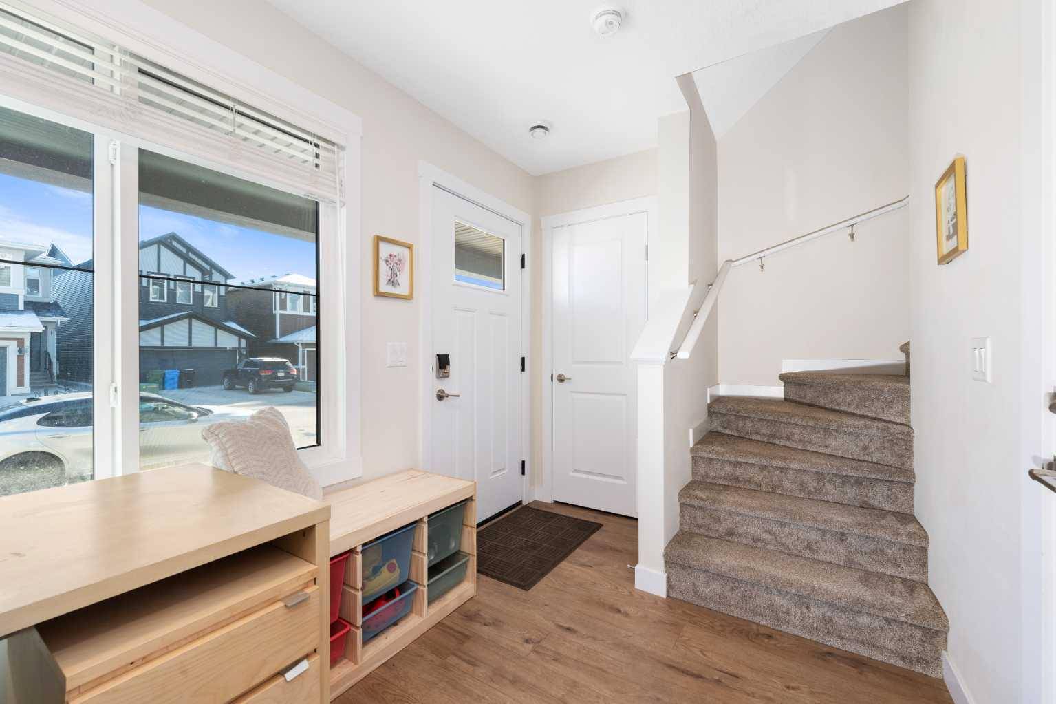 Calgary, AB T3M 3T8,364 Seton Villas SE