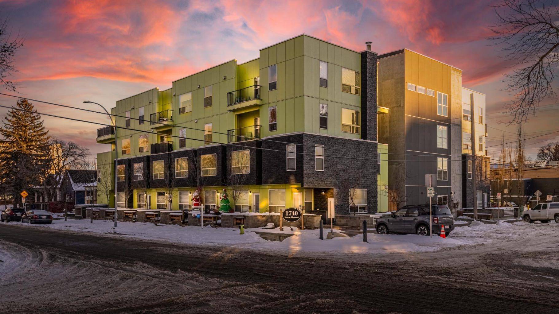 Calgary, AB T2M 4Z5,1740 9 ST NW #112