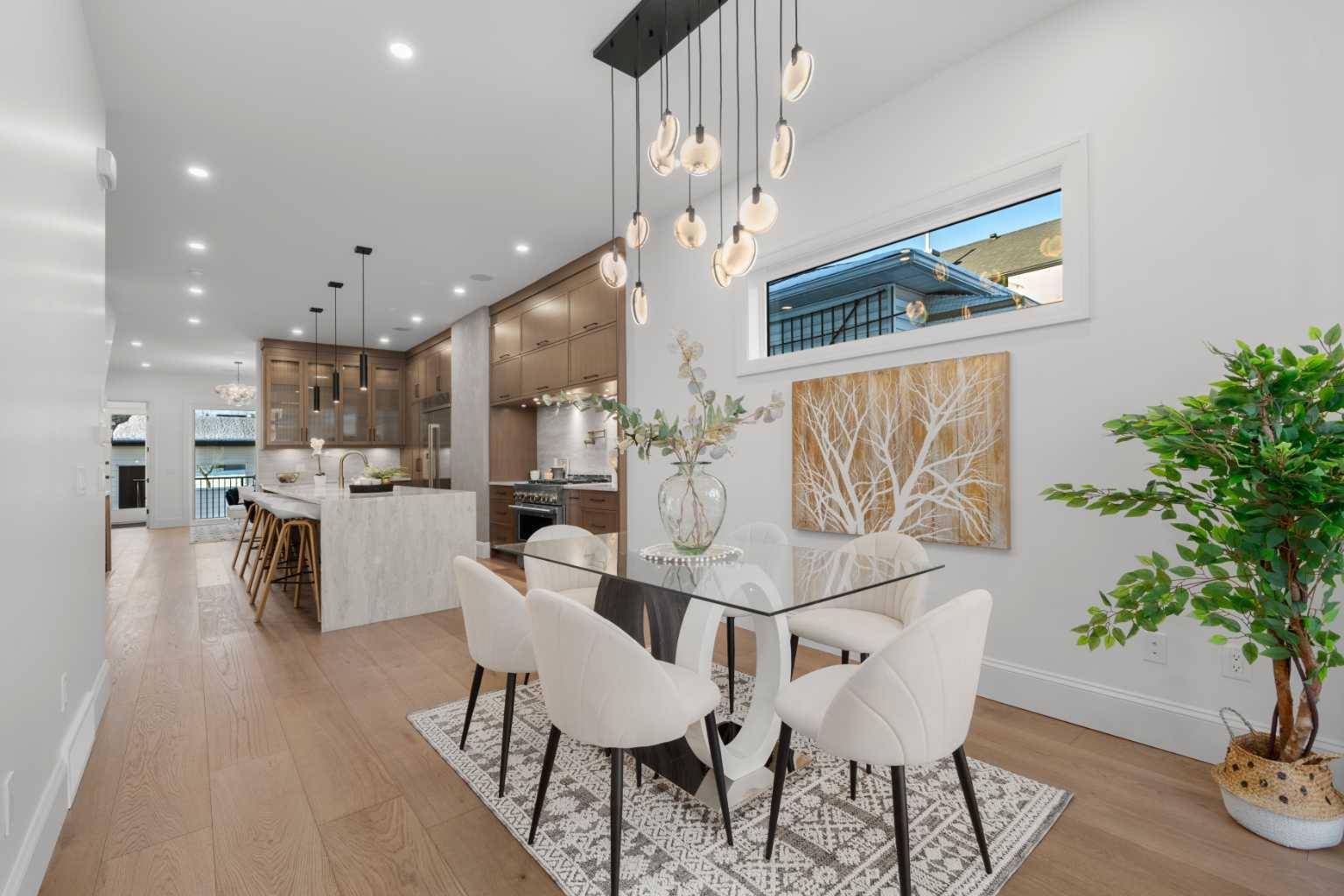 Calgary, AB T2T 4Y2,3917 19 ST SW