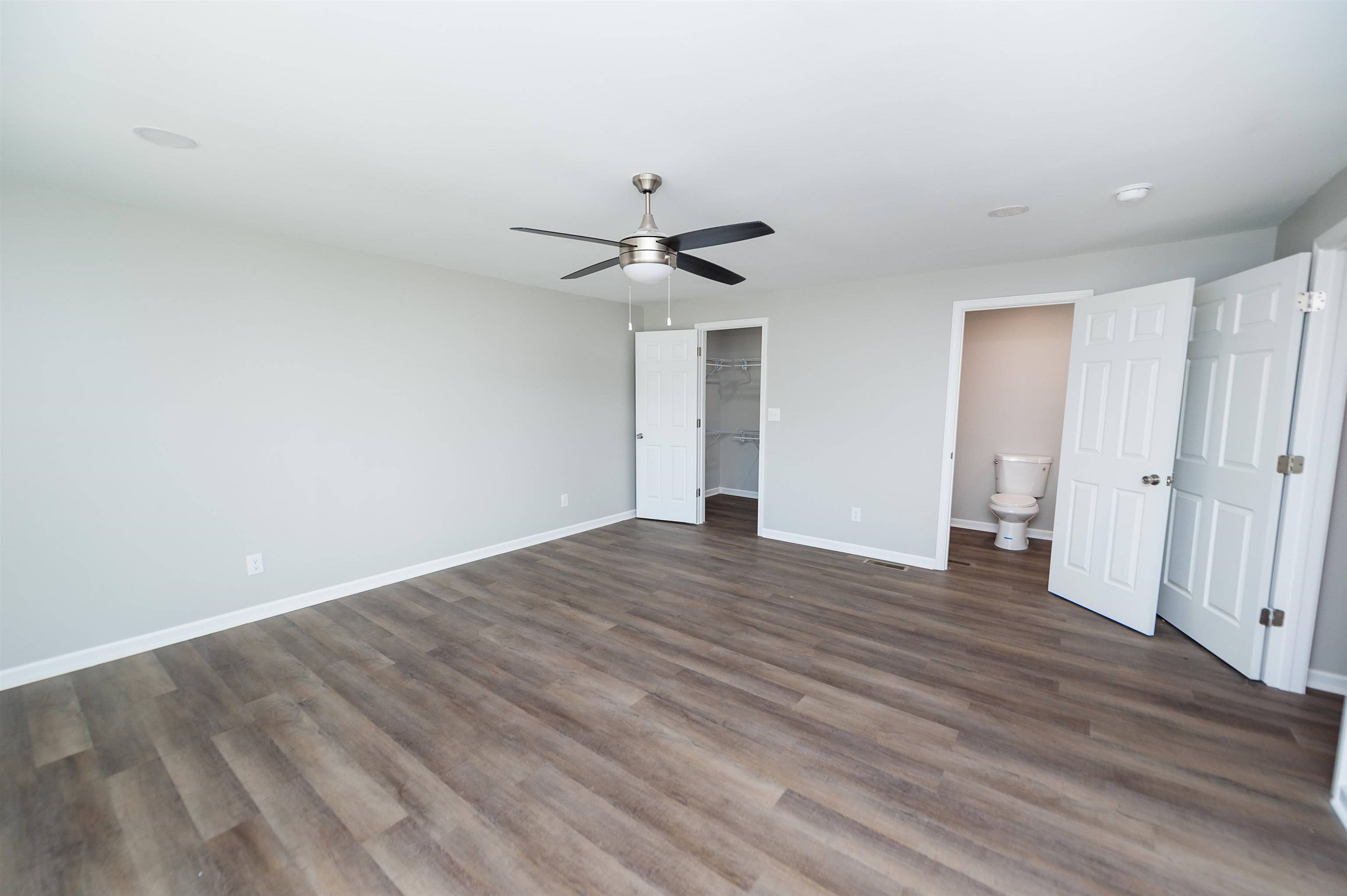 Gaffney, SC 29340,107 Short Alley