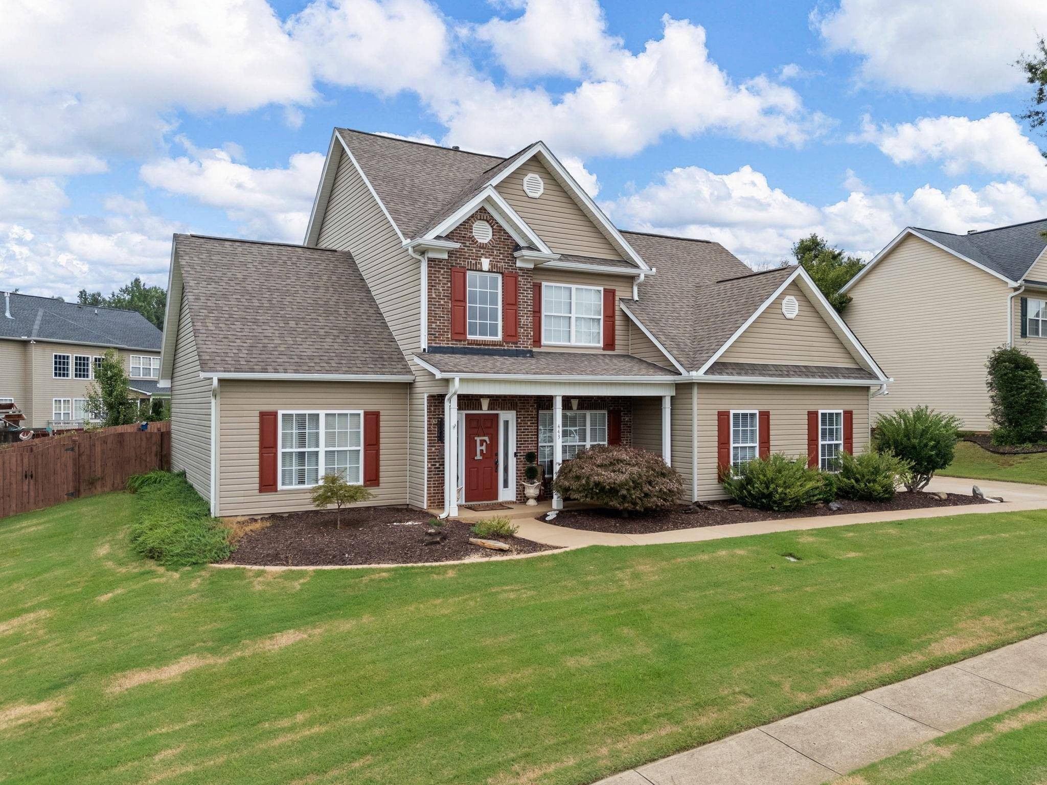 Moore, SC 29369,443 N Sweetwater Hills DR