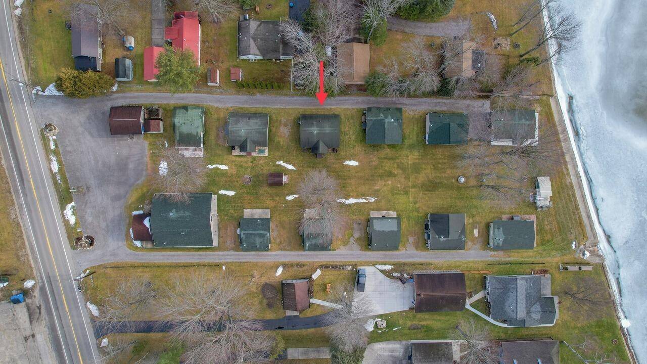 Houghton Lake, MI 48629,7571 E Houghton Lake DR Drive