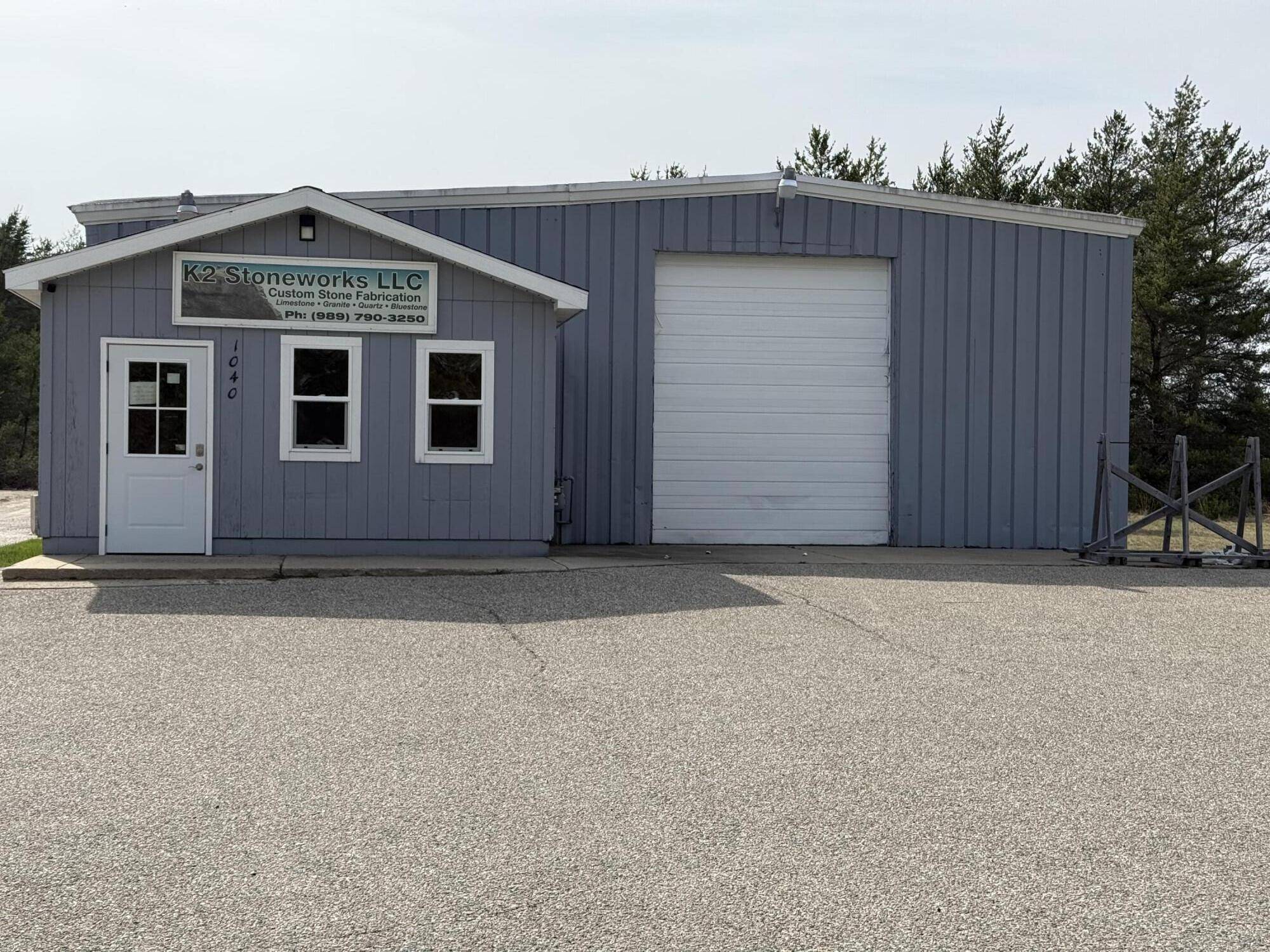 Roscommon, MI 48653,10403 N Roscommon RD Road