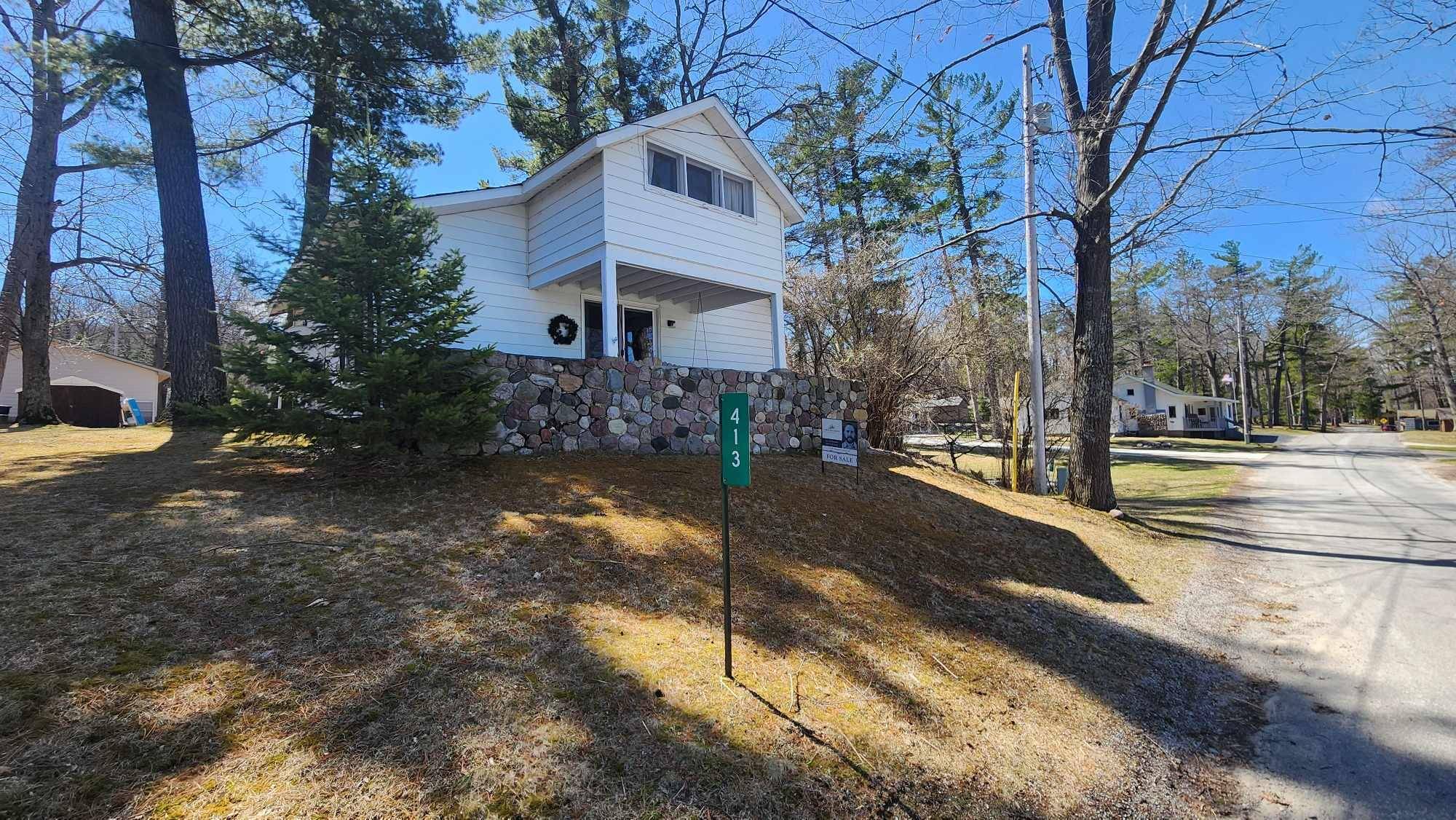 Spruce, MI 48762,413 Main ST Street