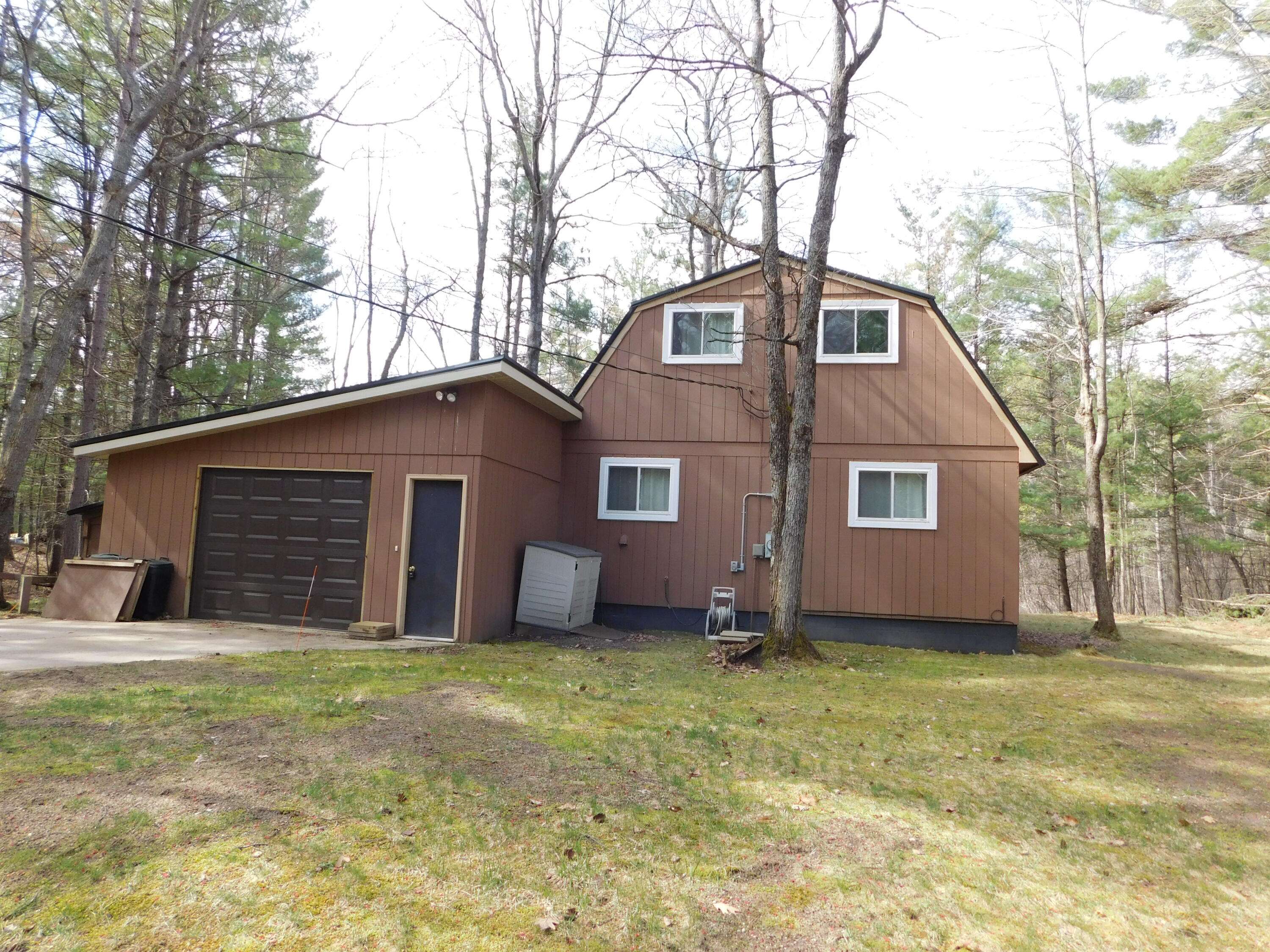 Grayling, MI 49738,277 Wendy LN Lane