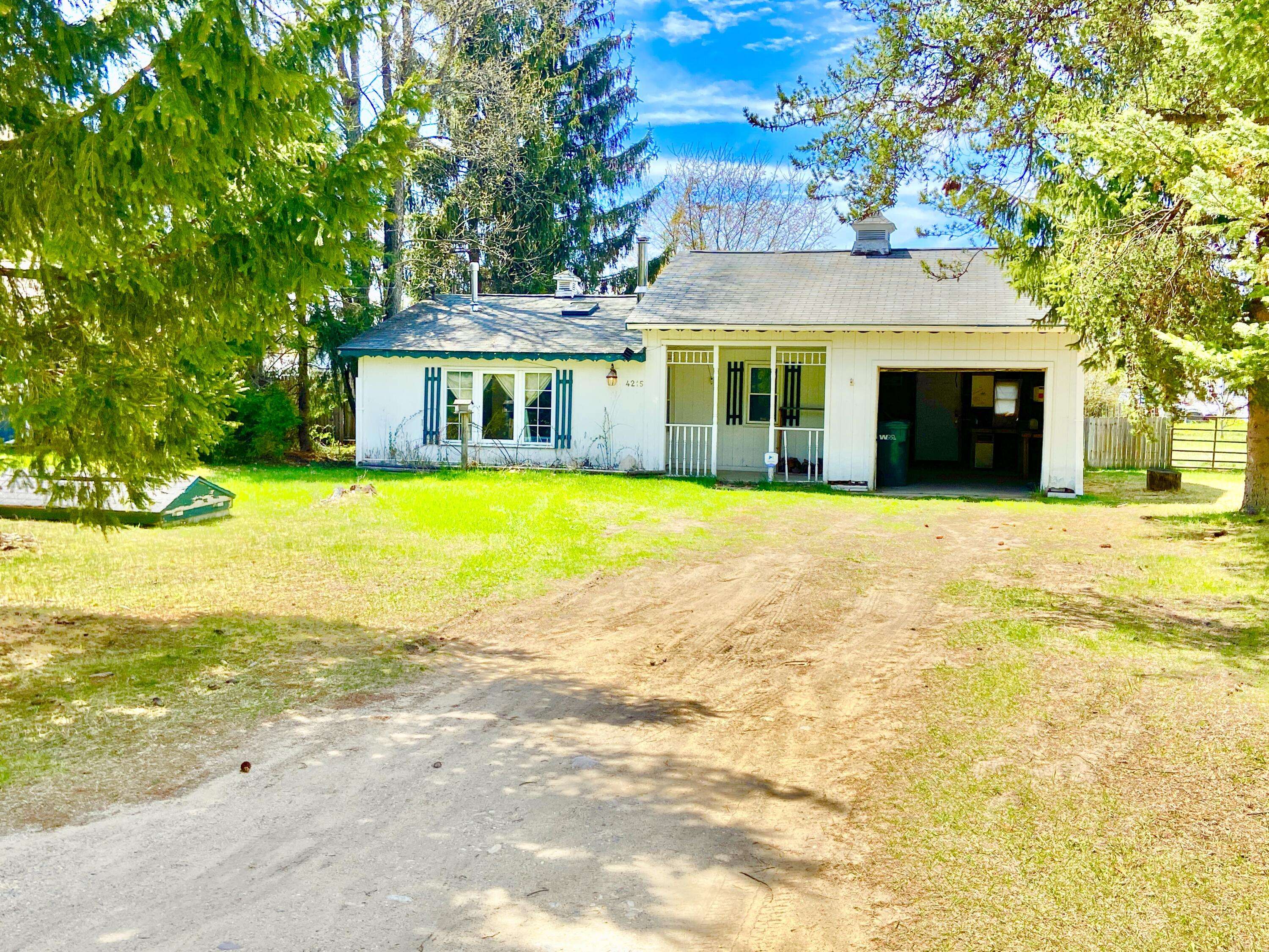 Harrison, MI 48625,4215 Oak Flats RD Road