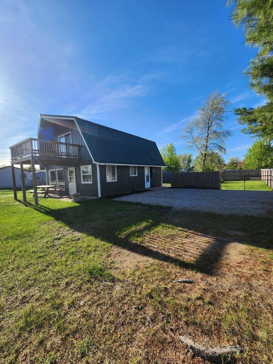 St. Helen, MI 48656,8881 ARTESIA BEACH RD