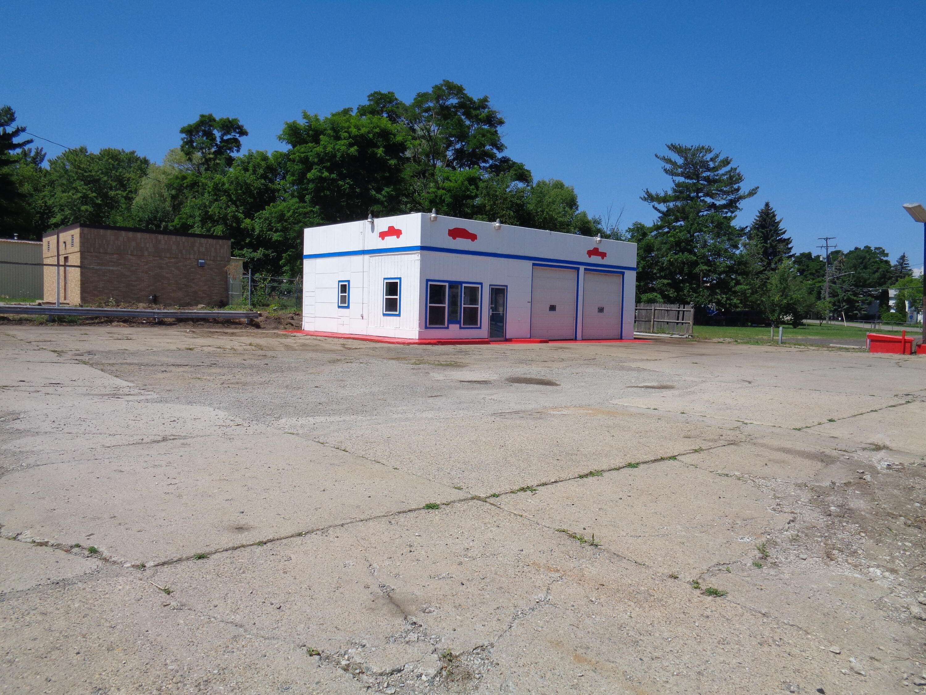 Houghton Lake, MI 48629,5861 W Houghton Lake DR Drive