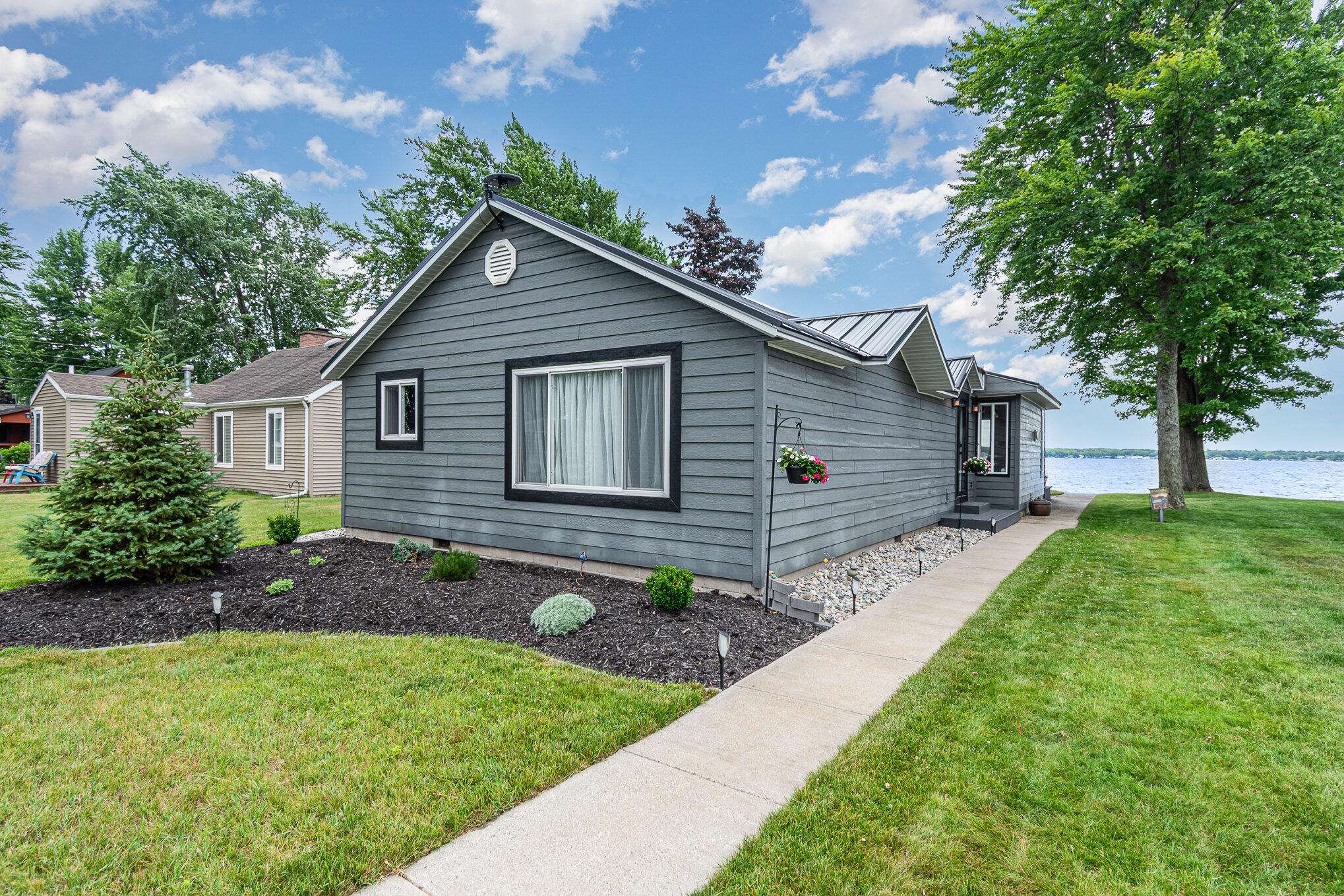 Houghton Lake, MI 48629,319 Old Trail