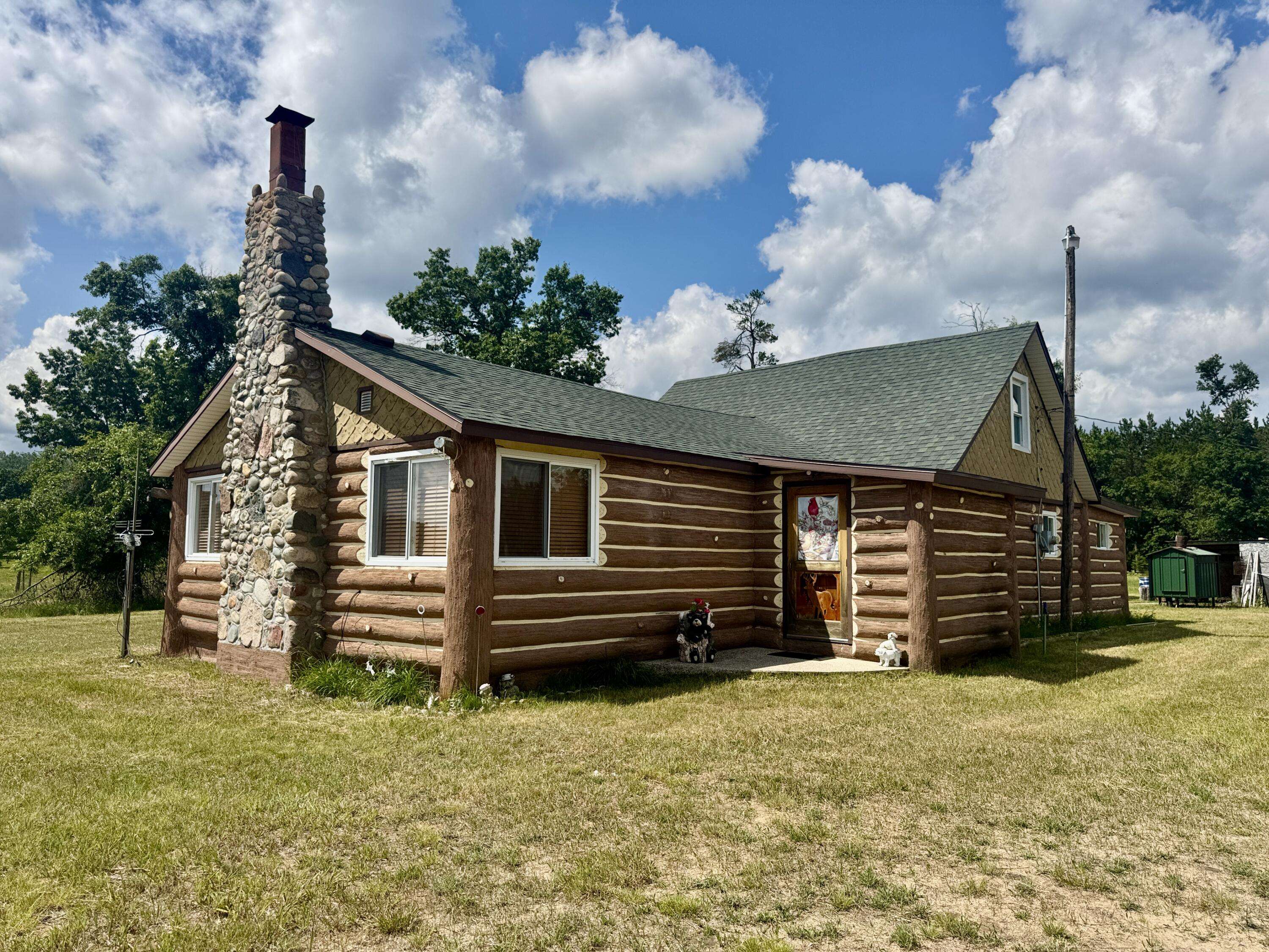 Grayling, MI 49738,2142 Eaton TRL Trail