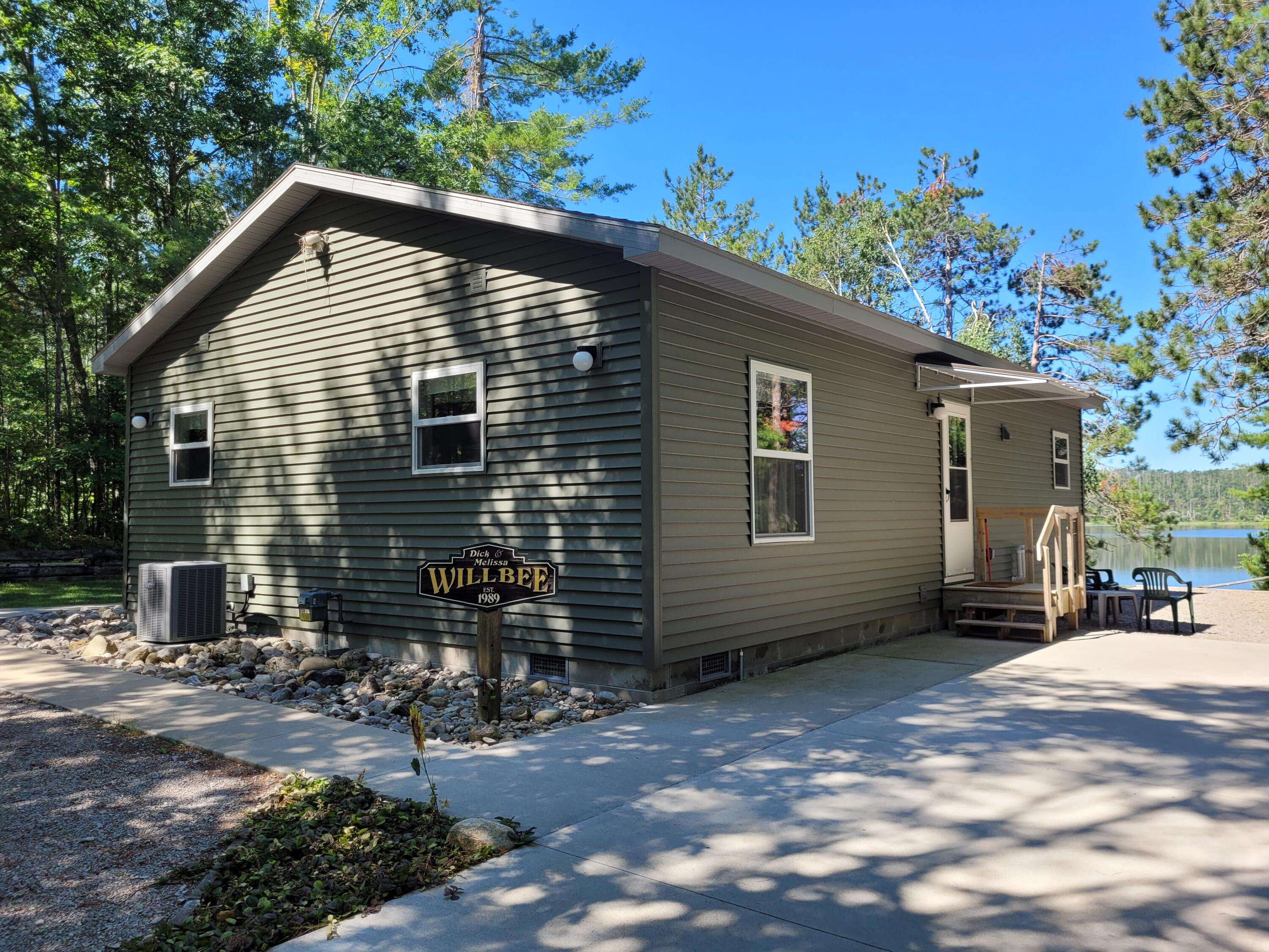Hawks, MI 49743,8174 Lake Nettie RD Road