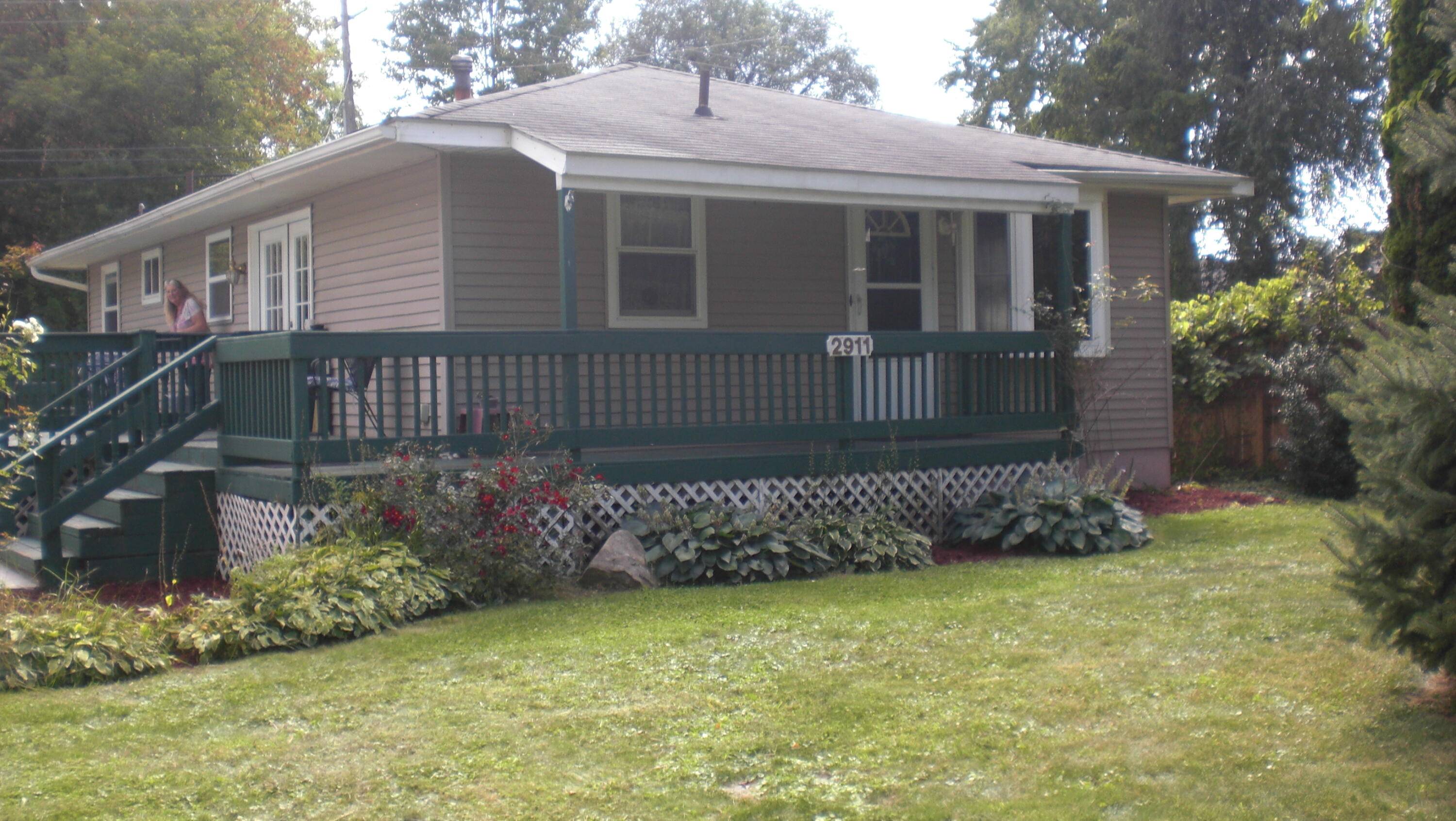 Waterford, MI 48327,2911 Mott AVE Avenue