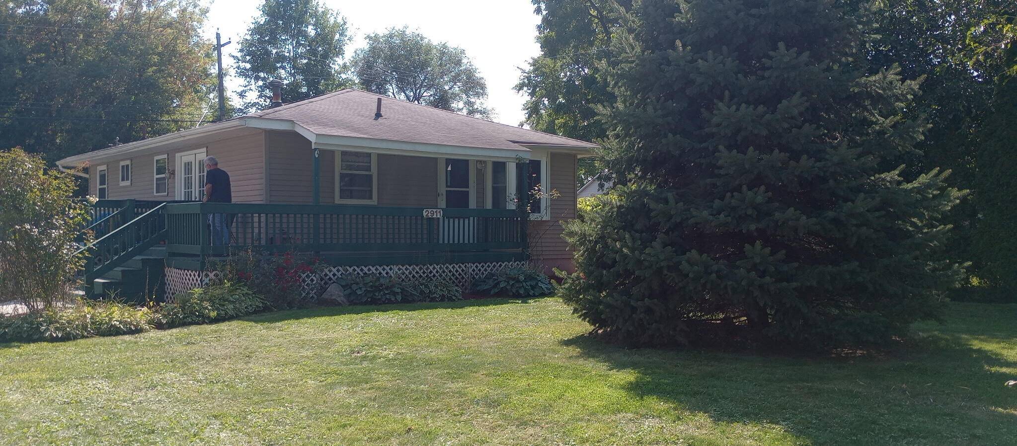 Waterford, MI 48327,2911 Mott AVE Avenue