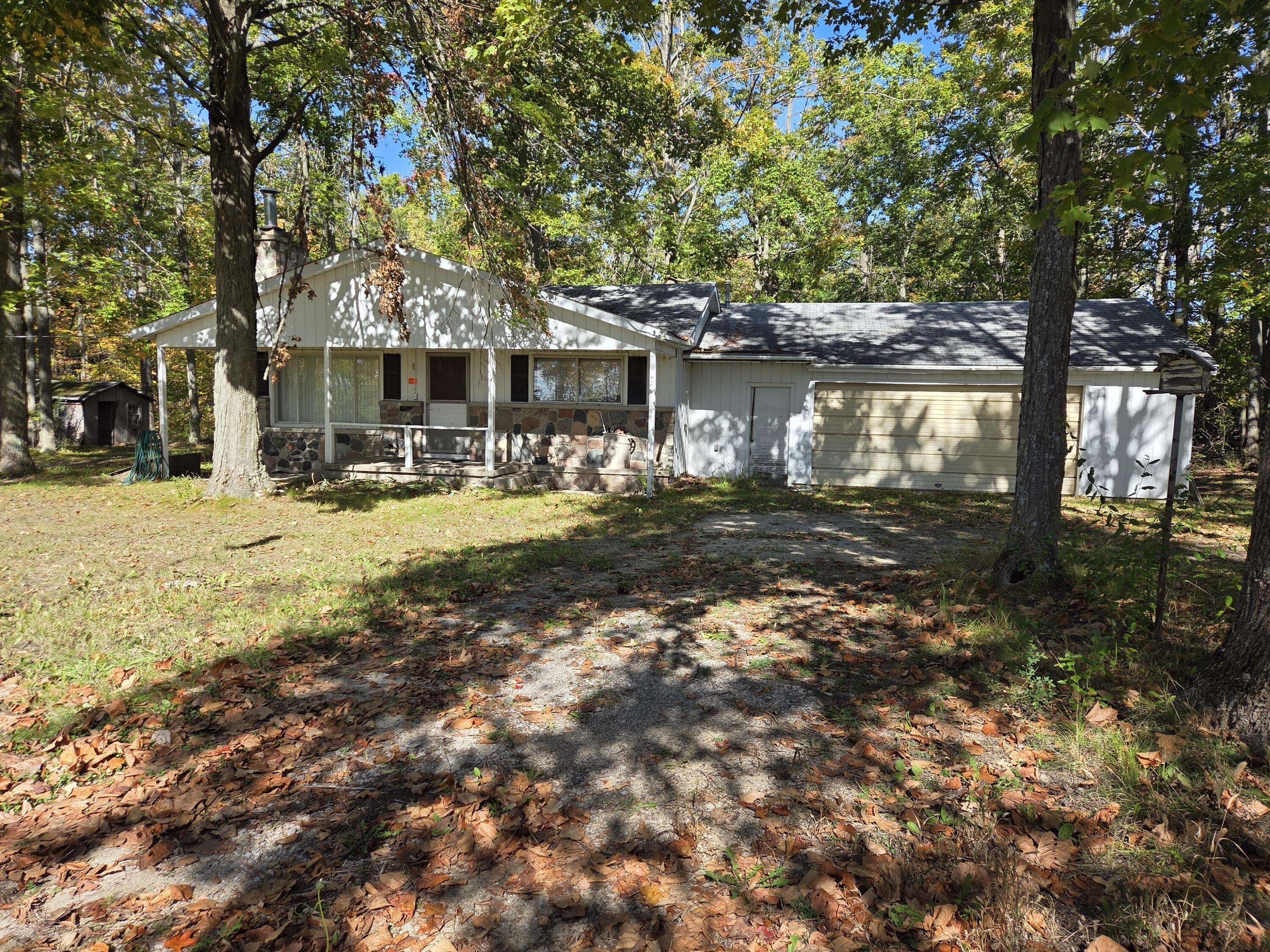 Hillman, MI 49746,22730 Banks RD Road