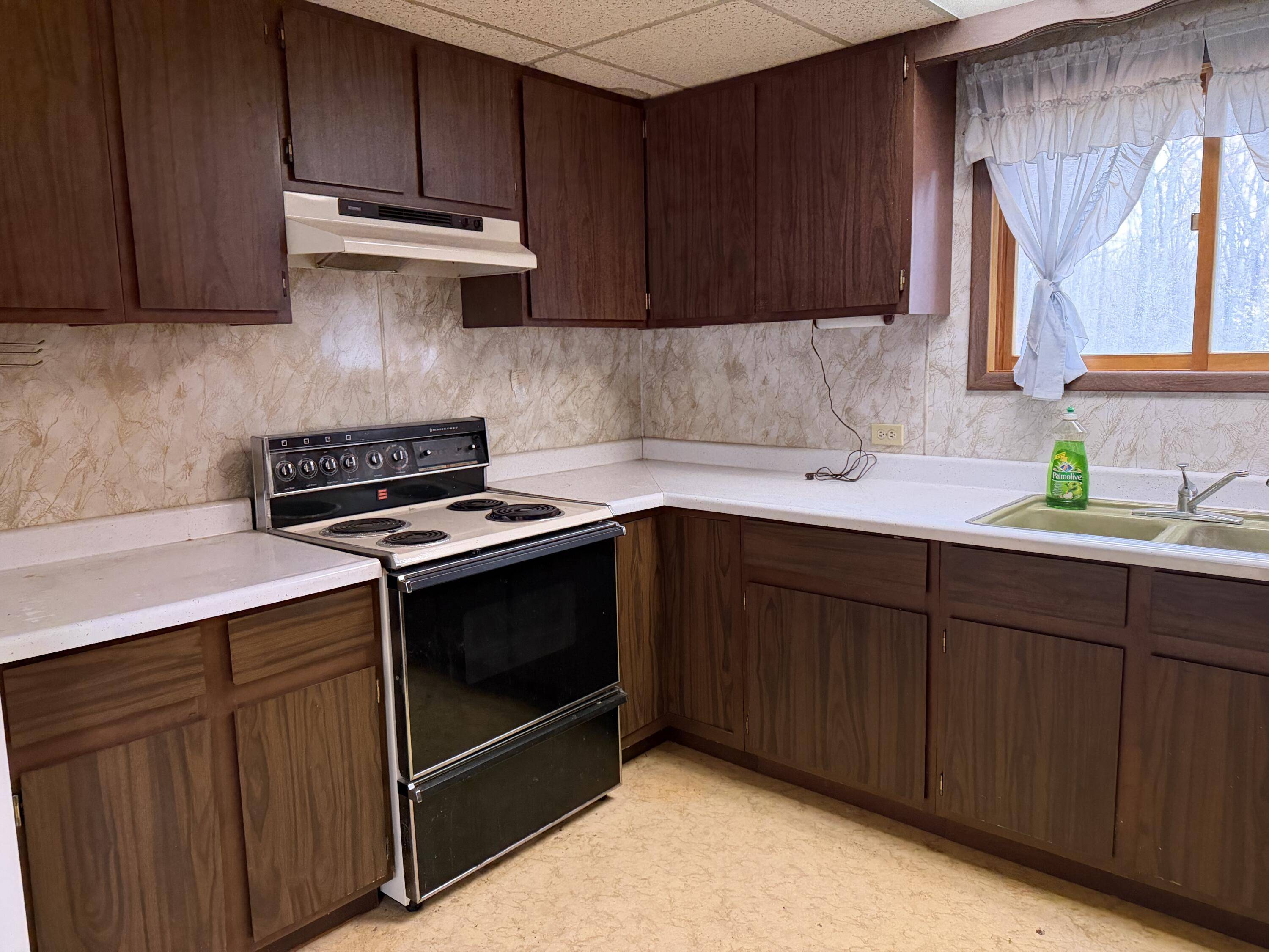 Hubbard Lake, MI 49747,12180 Indian Reserve RD Road