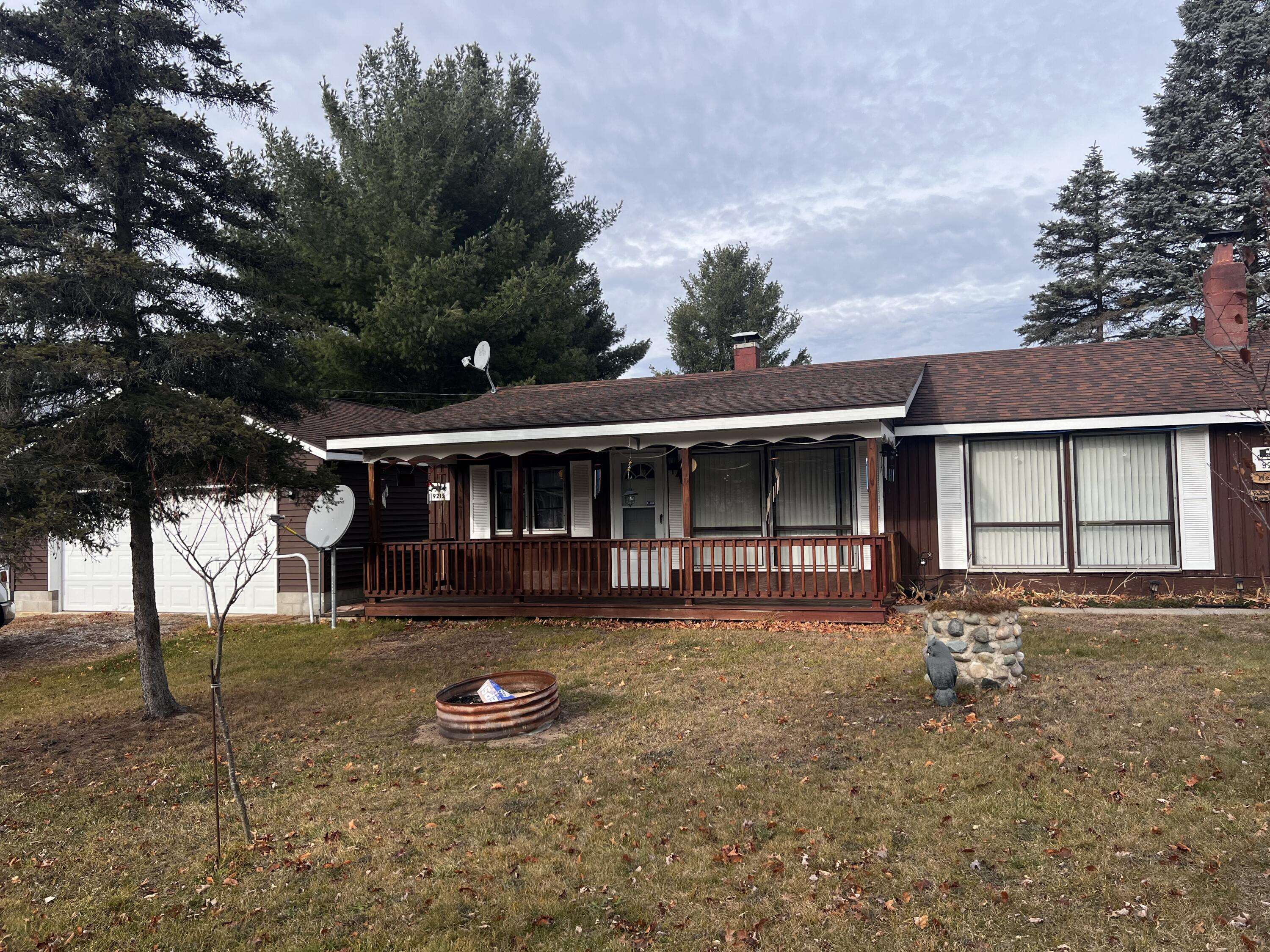 St. Helen, MI 48656,9213 Superior