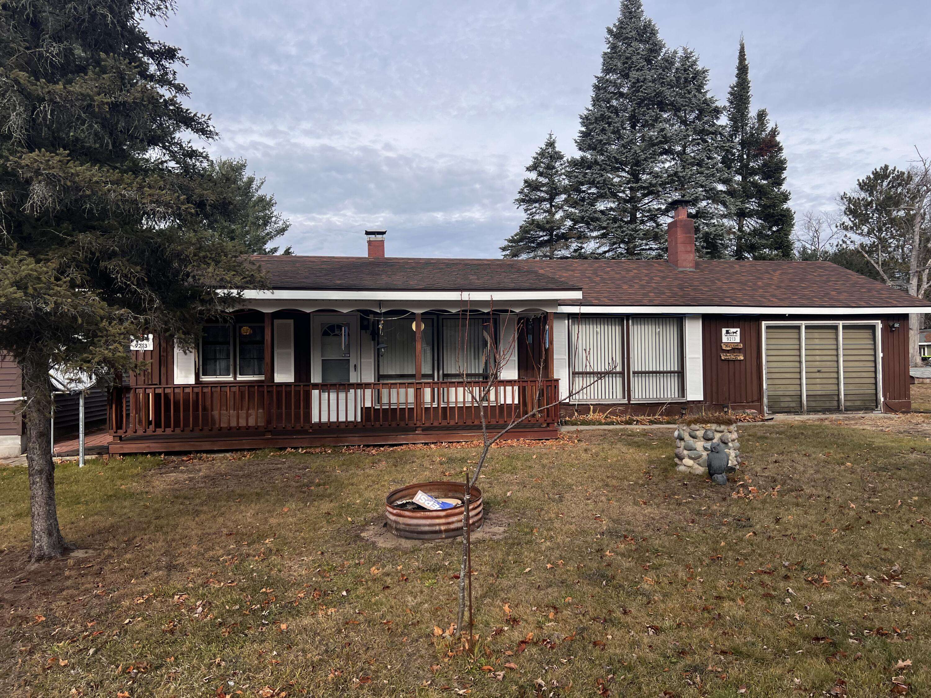 St. Helen, MI 48656,9213 Superior