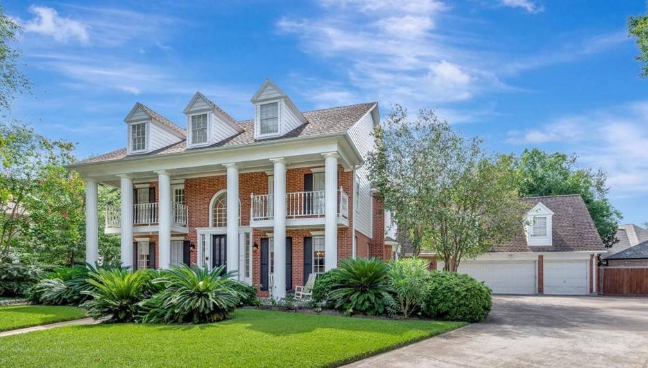 El Lago, TX 77586,310 Oakview CIR
