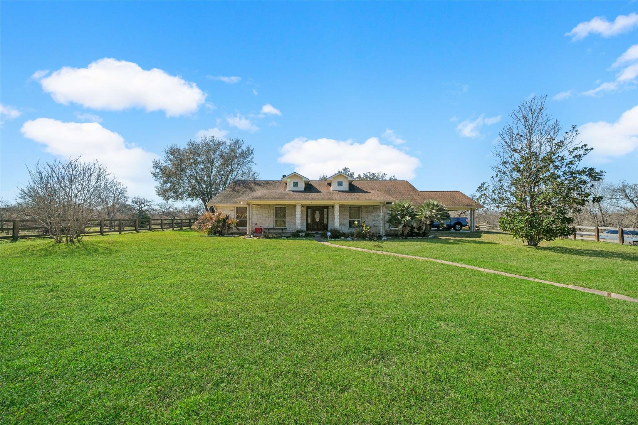 Hempstead, TX 77445,22349 Fm 359 RD