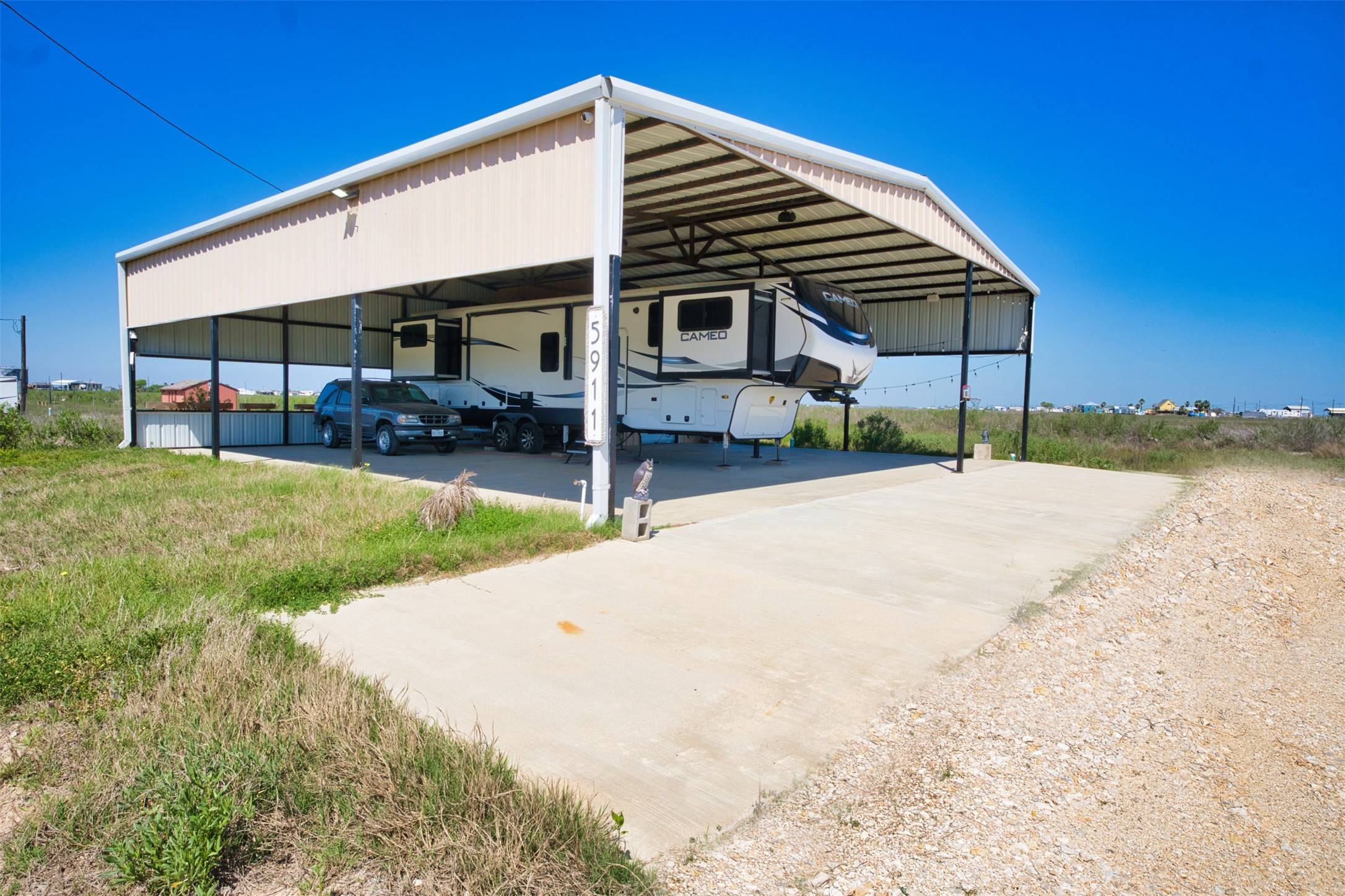 Sargent, TX 77414,5910 Pelican ST