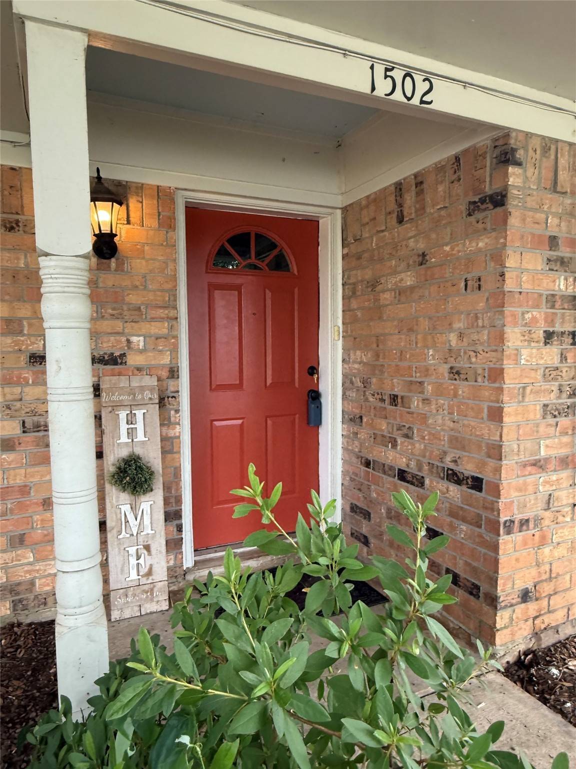 Mineola, TX 75773,1502 Robin ST