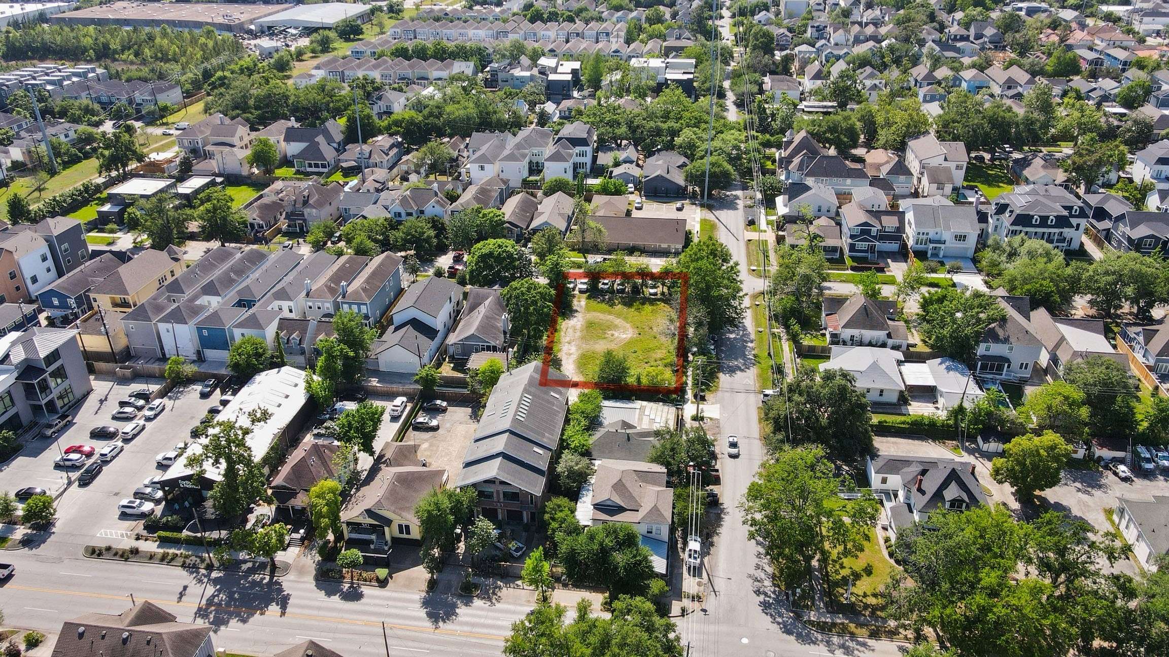 Houston, TX 77007,224 W 8th ST