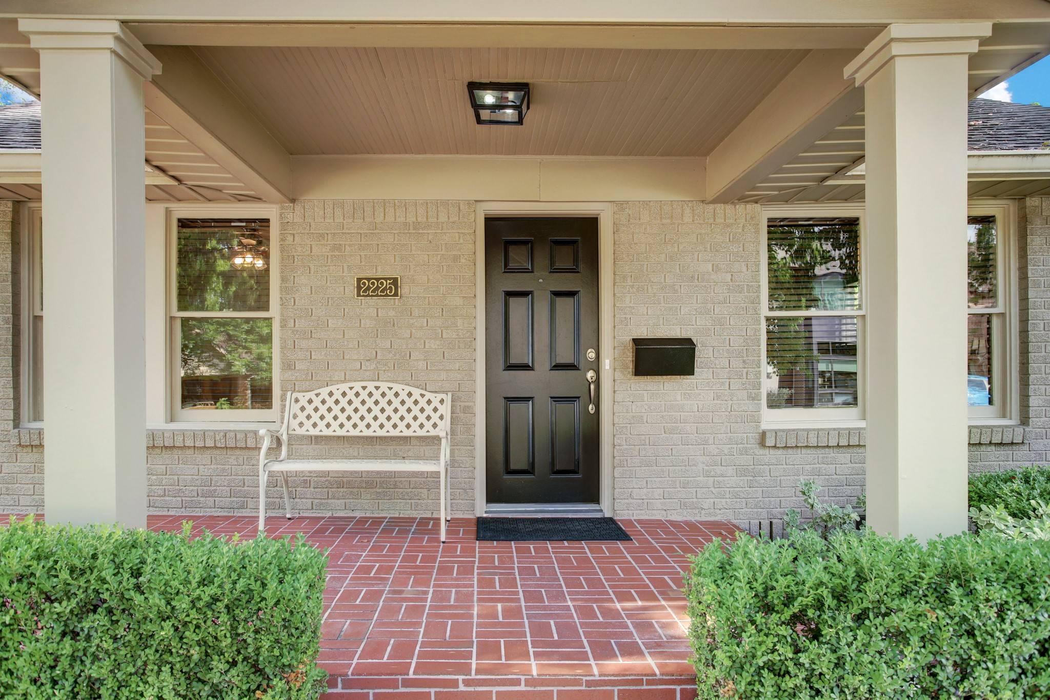 Houston, TX 77098,2225 Branard ST