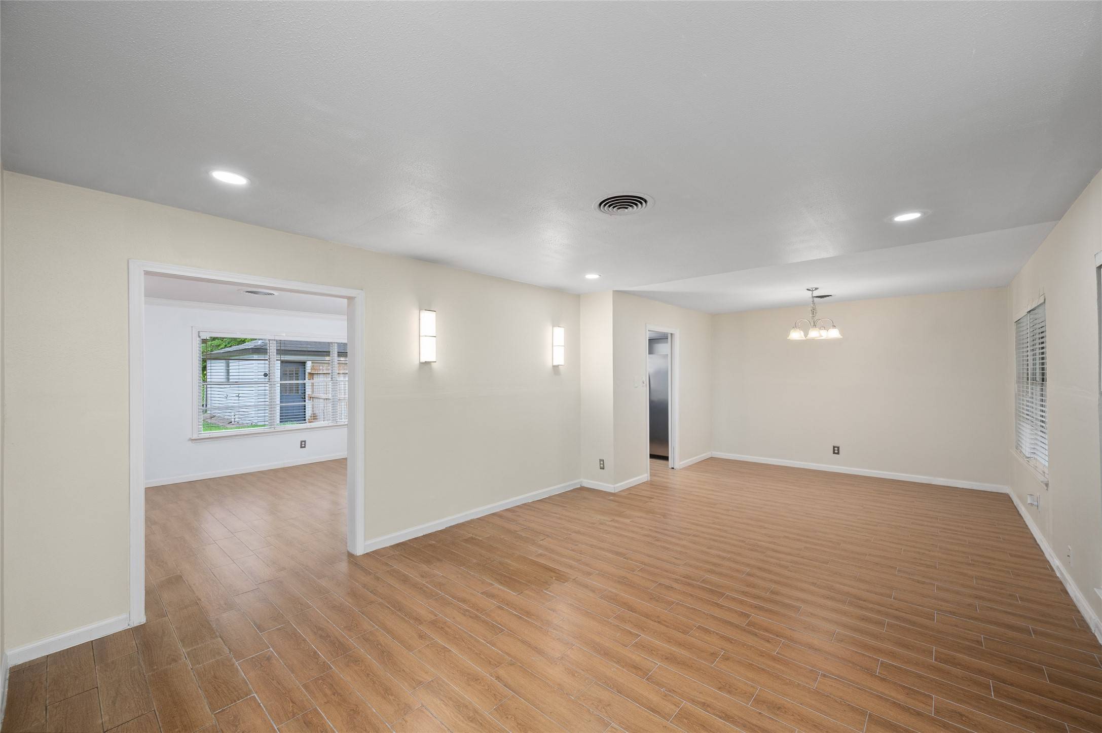 Houston, TX 77025,3835 Tartan LN