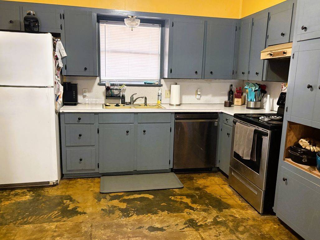 Hearne, TX 77859,508 Rose Marie BLVD