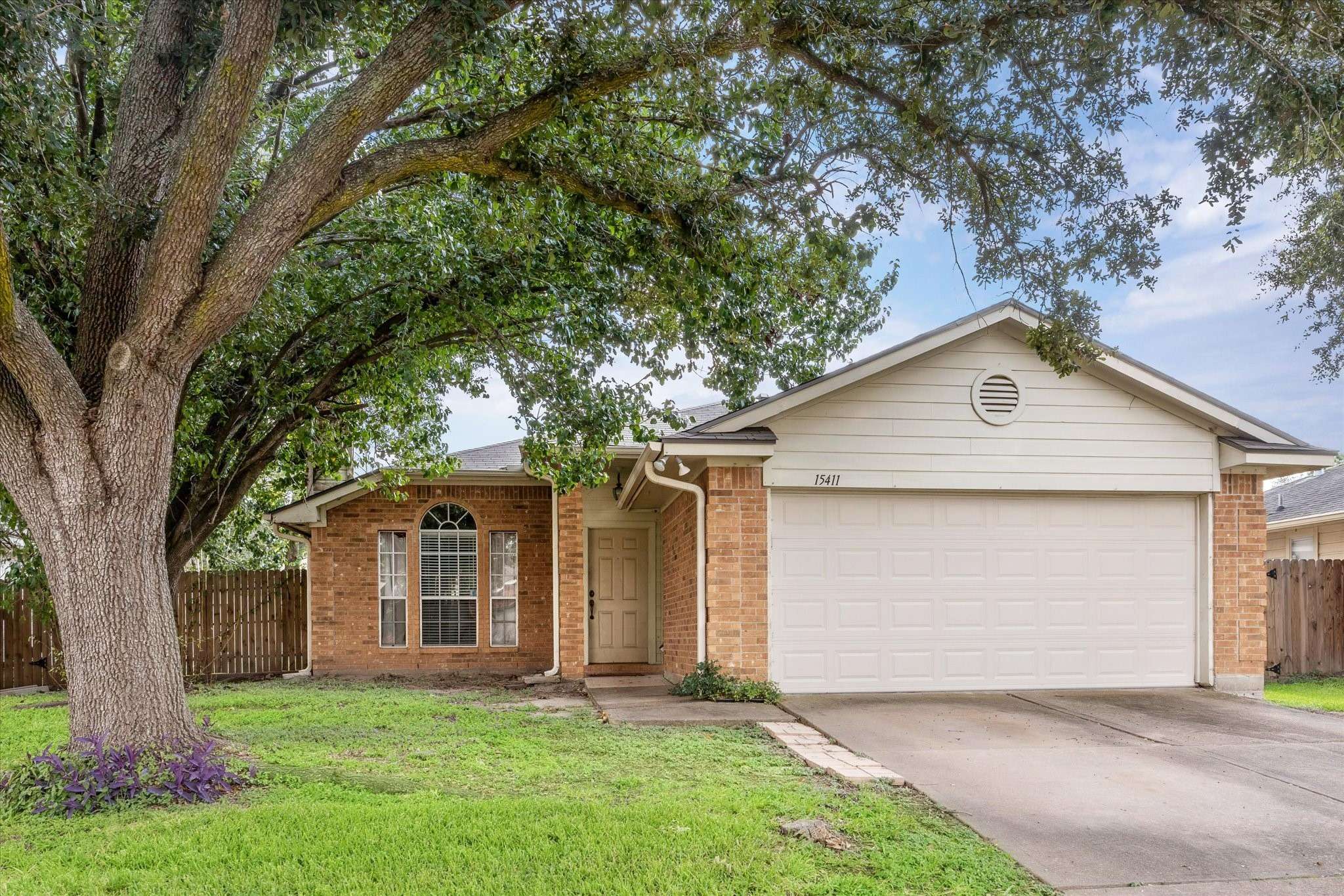 Houston, TX 77083,15411 Town Green DR