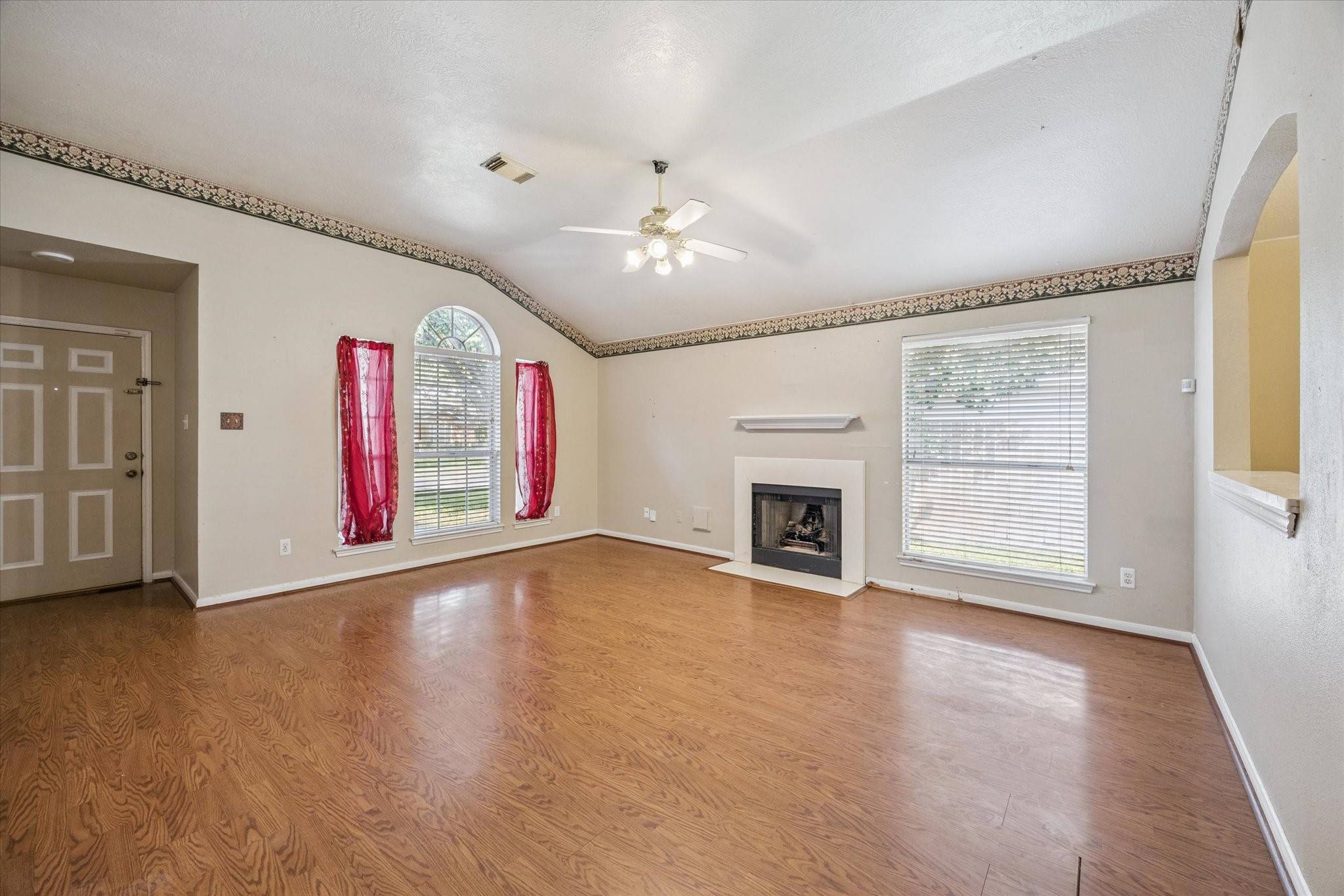 Houston, TX 77083,15411 Town Green DR