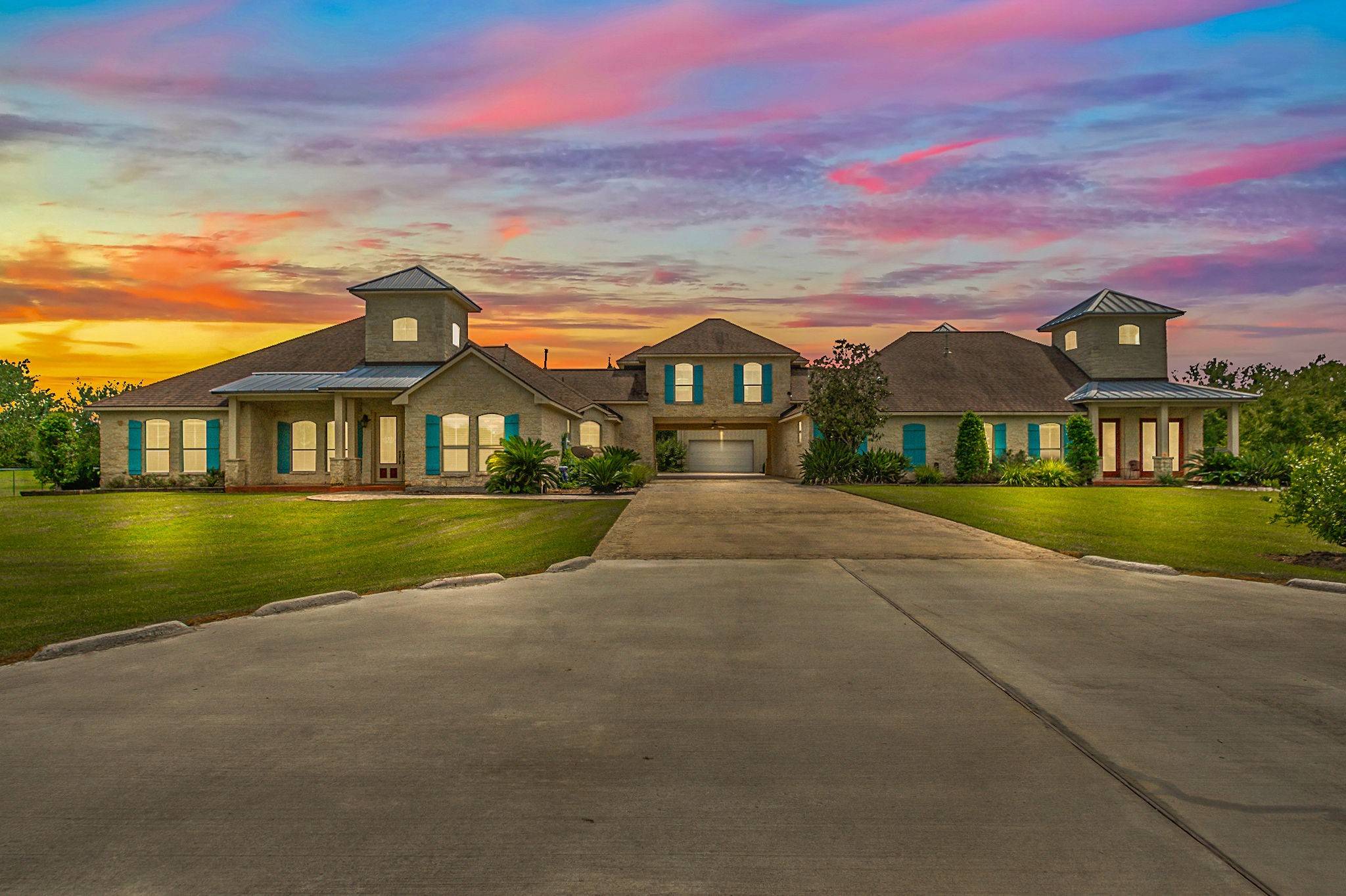 League City, TX 77573,1919 Dellore LN