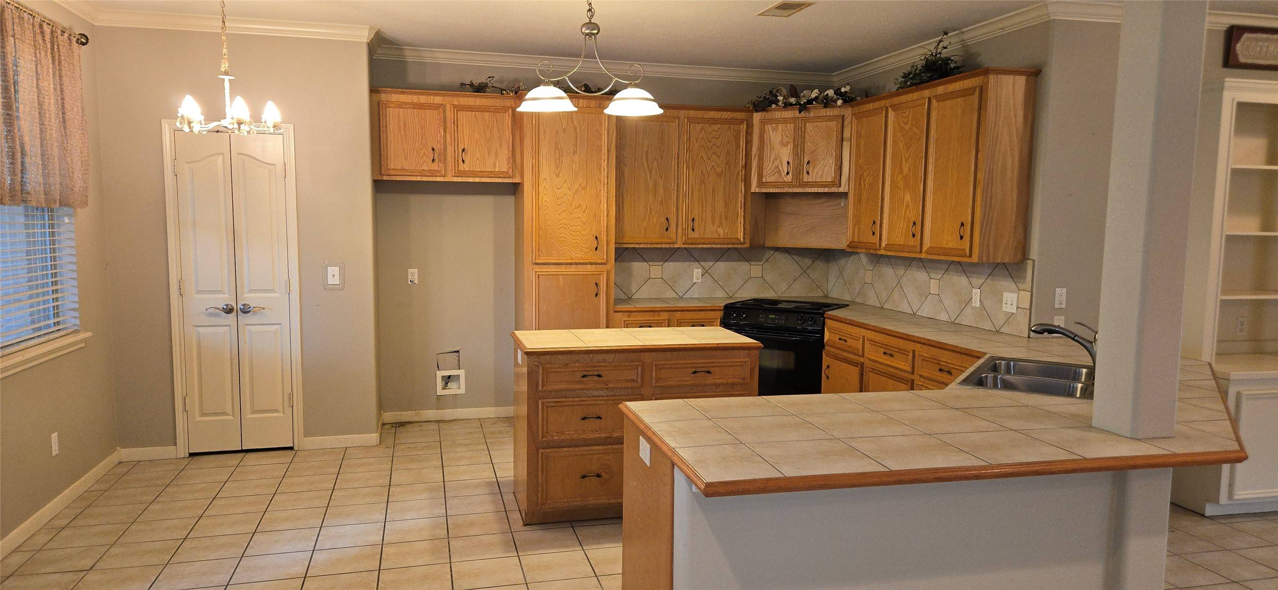 Montgomery, TX 77356,17440 Calmwater DR