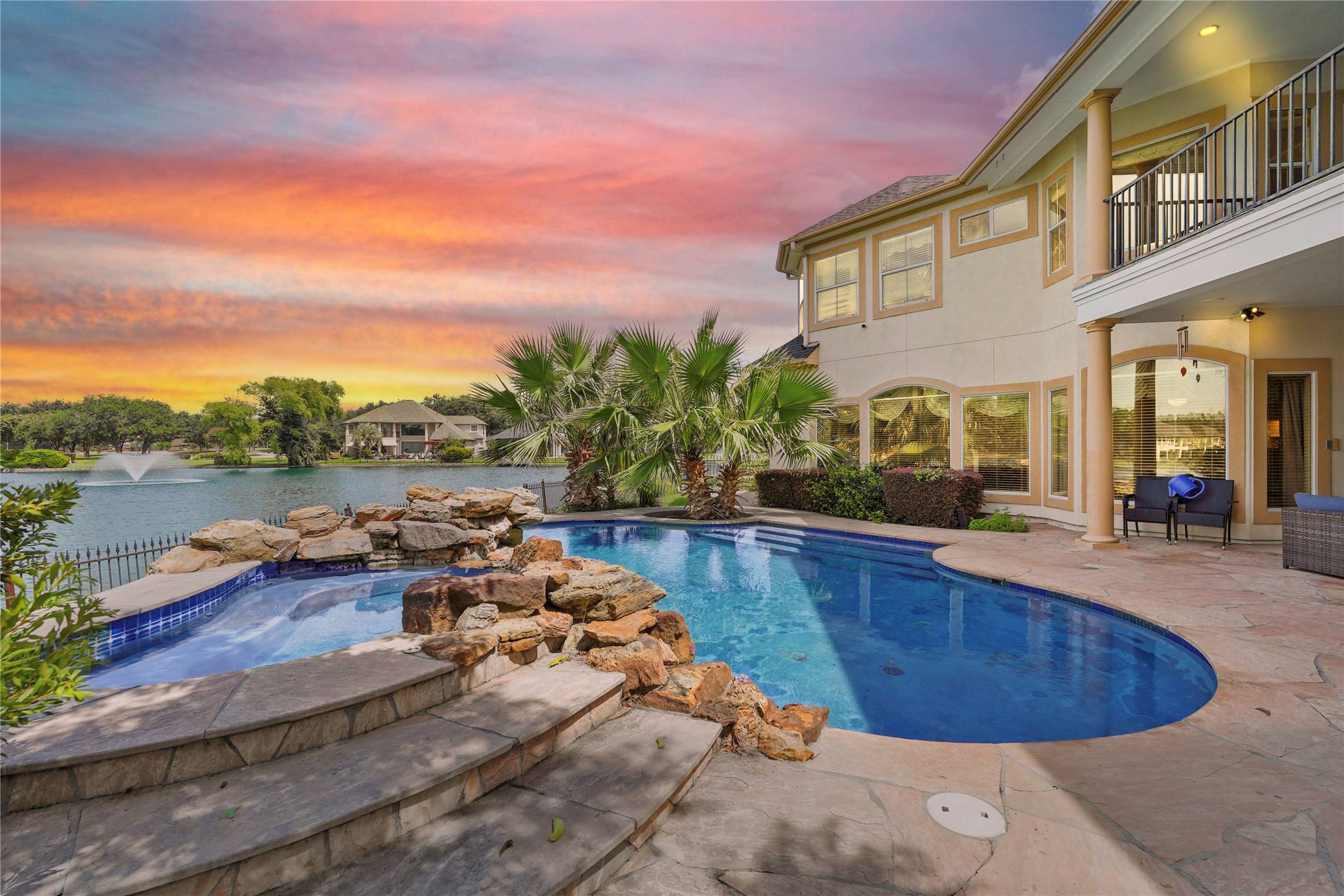 Sugar Land, TX 77479,5 Camden Ct