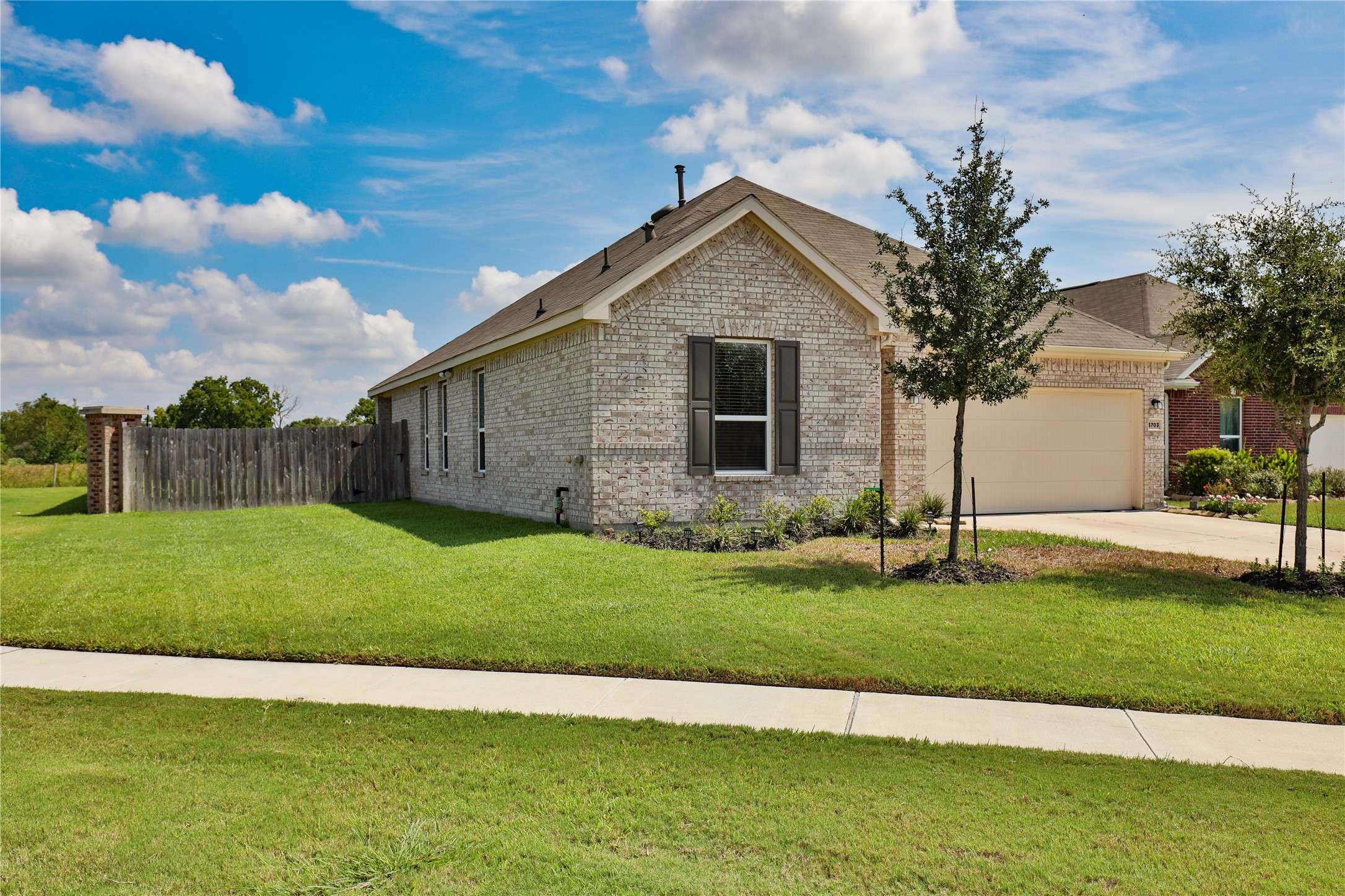 Rosenberg, TX 77469,5703 Texas Sage DR
