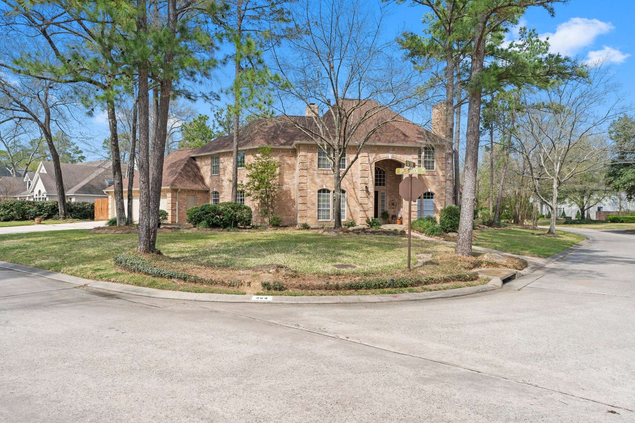 The Woodlands, TX 77381,264 Split Rock RD