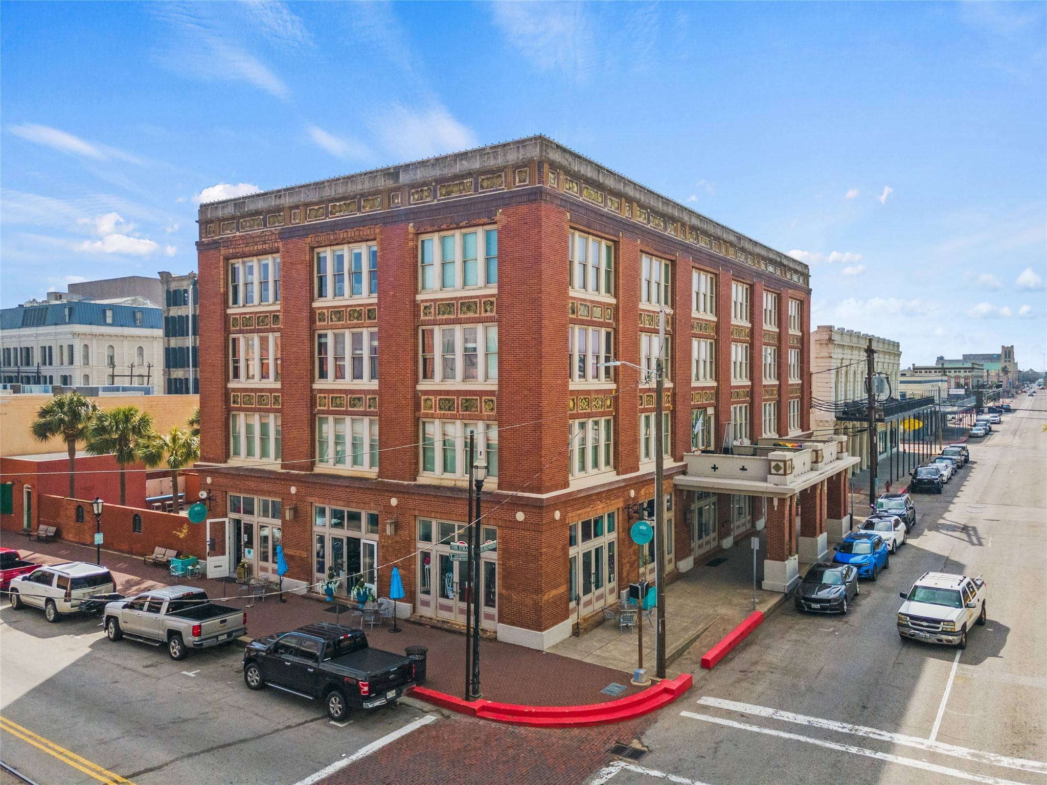 Galveston, TX 77550,2425 Strand ST
