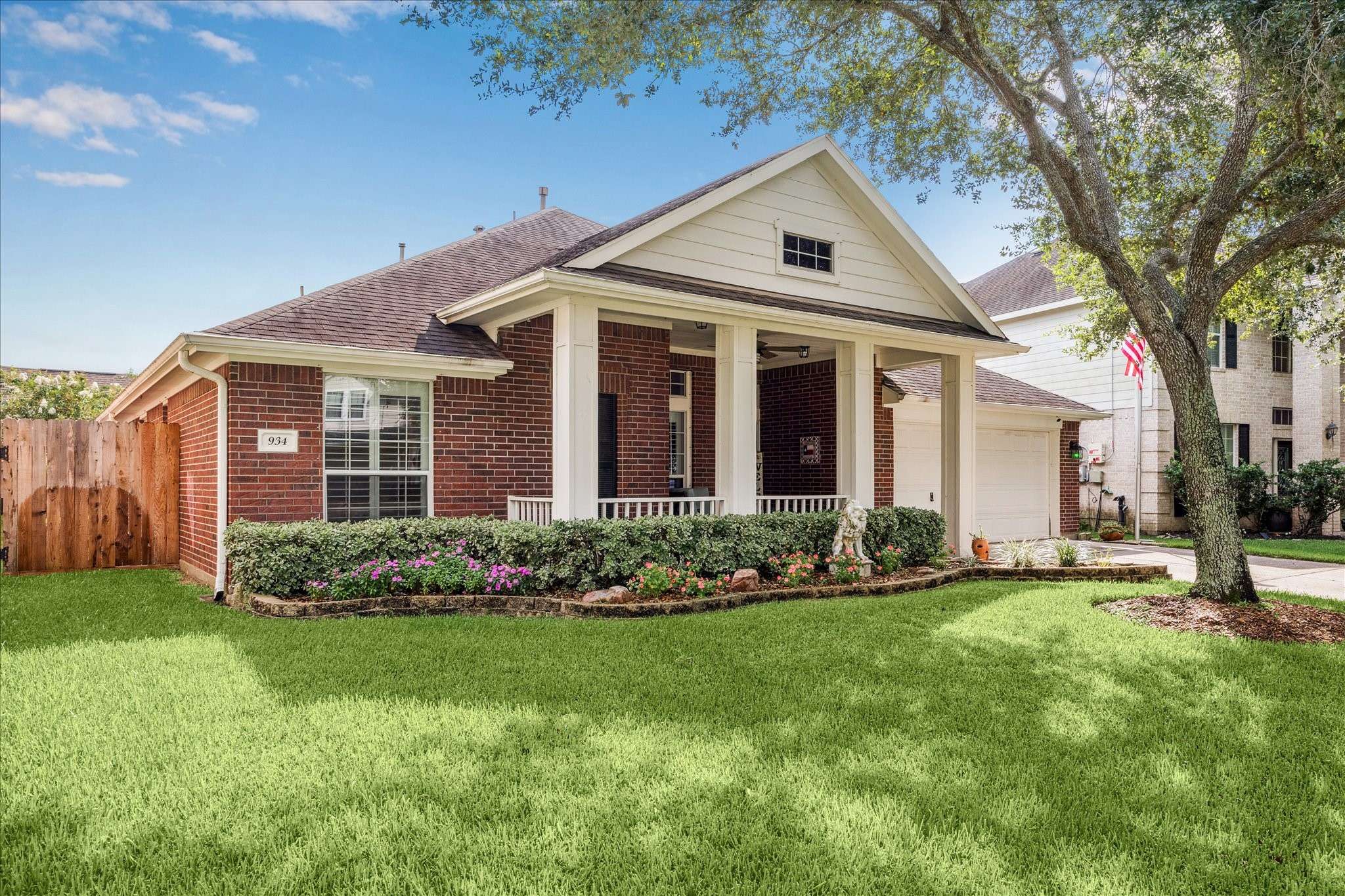 League City, TX 77573,934 Lilac Pointe