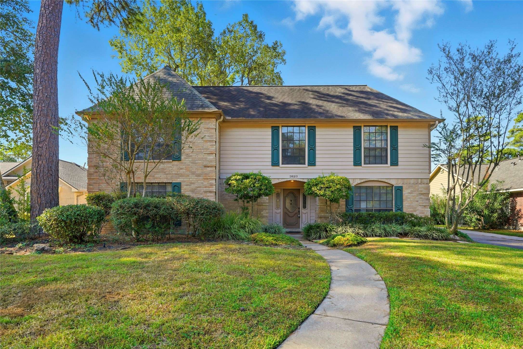 Houston, TX 77339,3823 Village Oaks DR